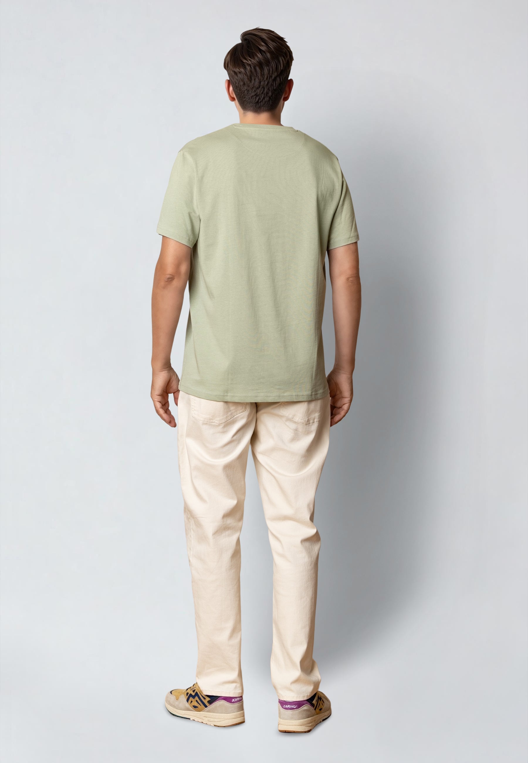 clean-cut-copenhagen-stable-t-shirt-desert-sage-100-baumwolle image 4