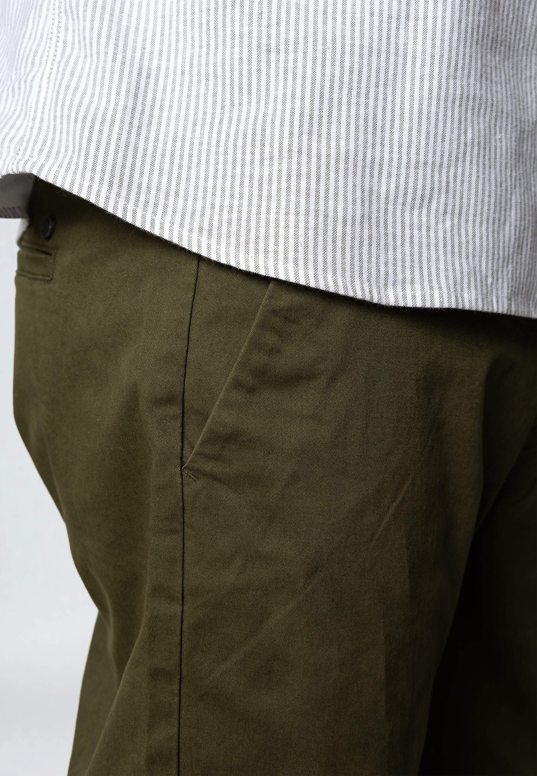 clean-cut-copenhagen-chino-herren-army-twill-regular-stretch image 3