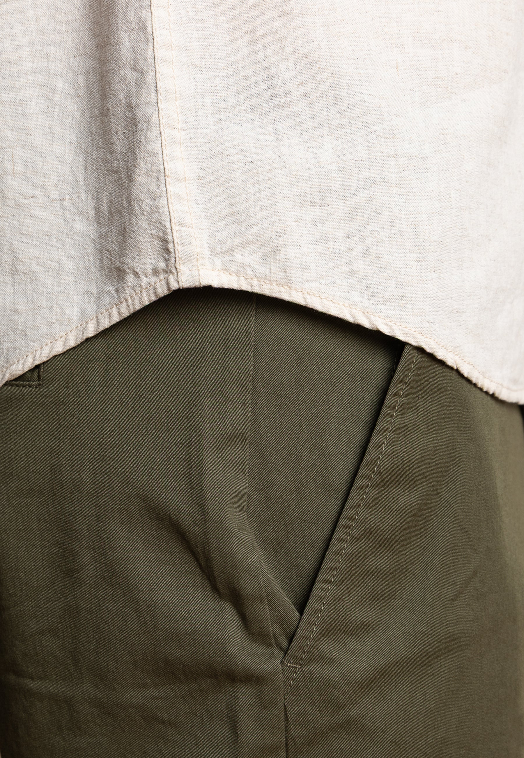 clean-cut-copenhagen-mitchell-twill-shorts-army-chino-stretch image 3