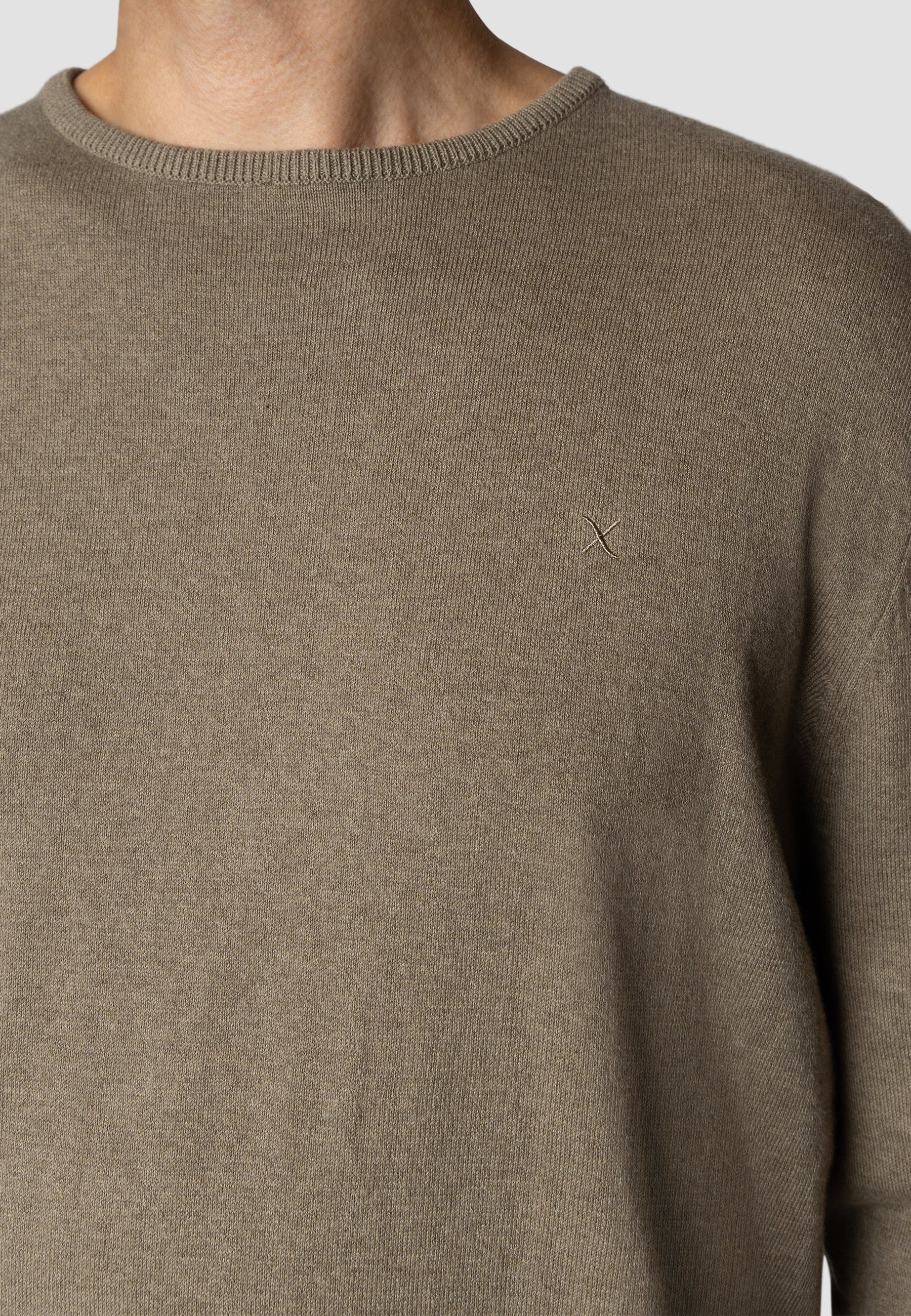 clean-cut-copenhagen-claude-strickpullover-dunkelbeige-baumwolle image 3