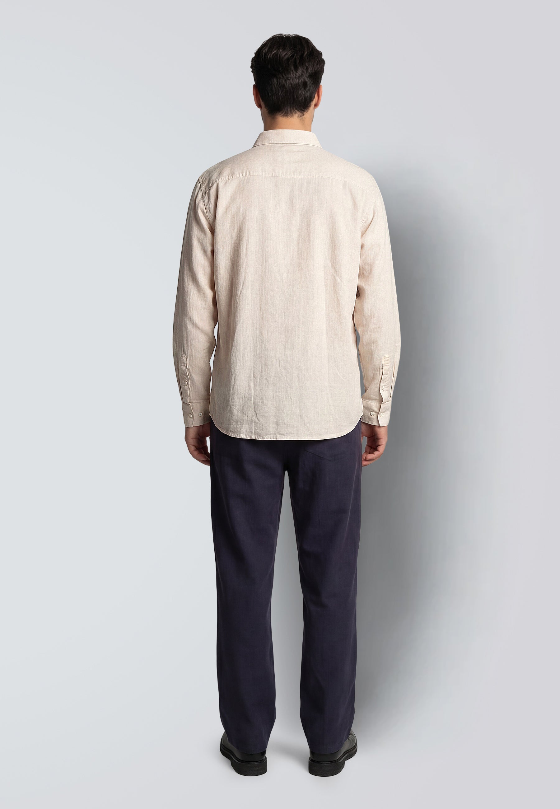 clean-cut-copenhagen-luca-leinenhemd-light-beige-baumwolle image 5