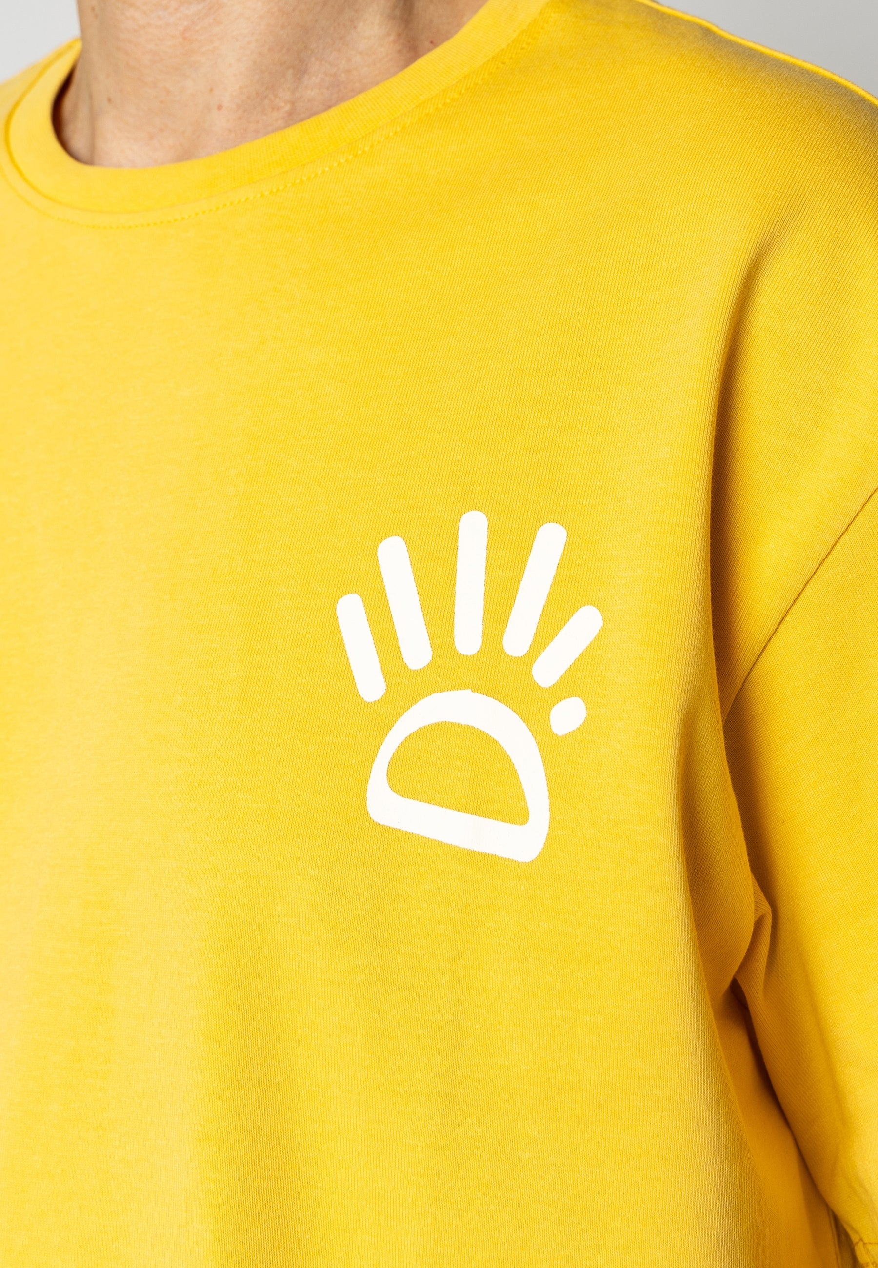 clean-cut-copenhagen-michael-organic-t-shirt-herren-warm-yellow image 3