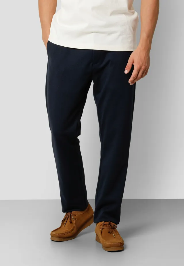 clean-cut-copenhagen-milano-jersey-hose-navy-stretch image 1