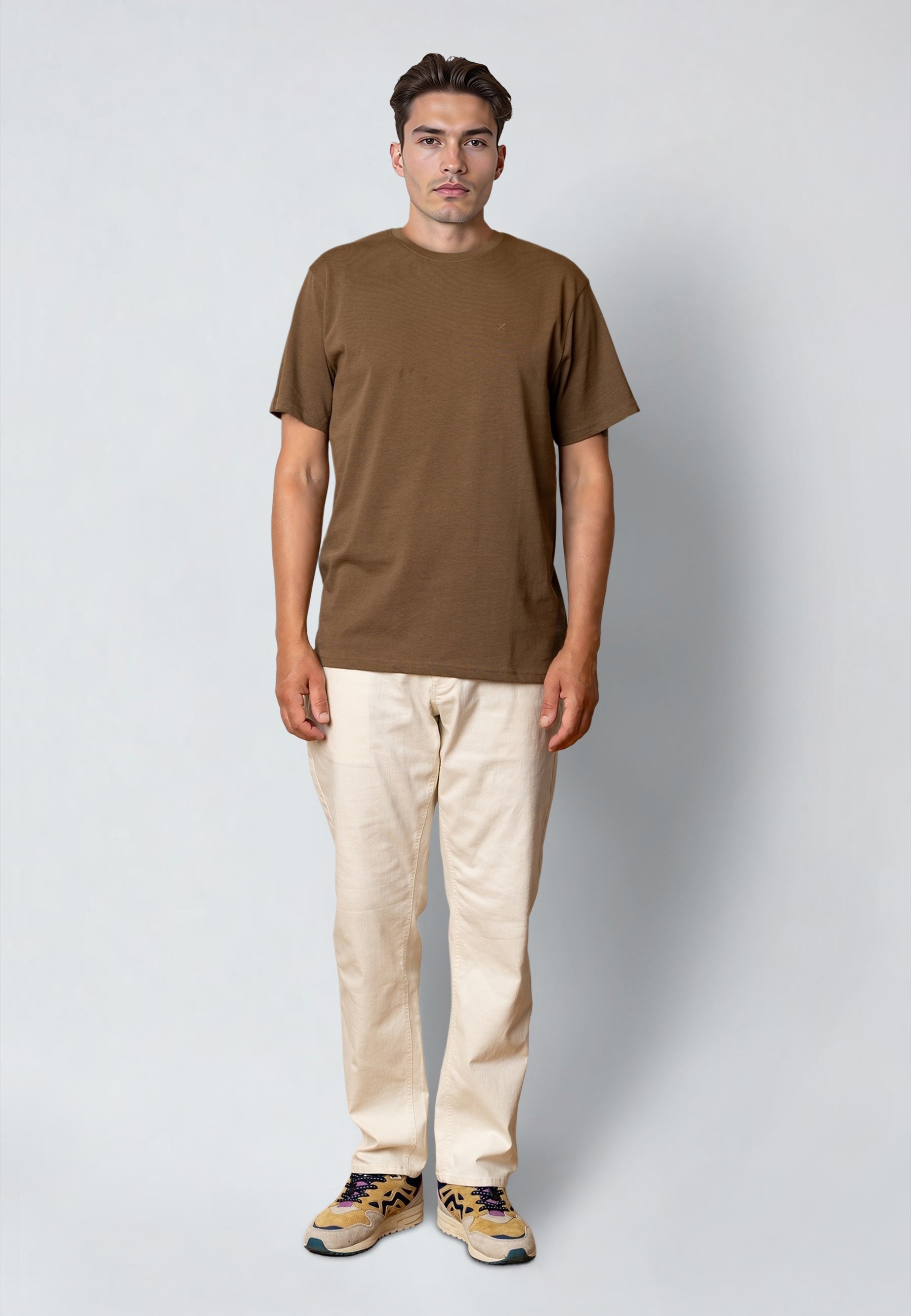 clean-cut-copenhagen-stable-t-shirt-shitake-baumwolle image 1