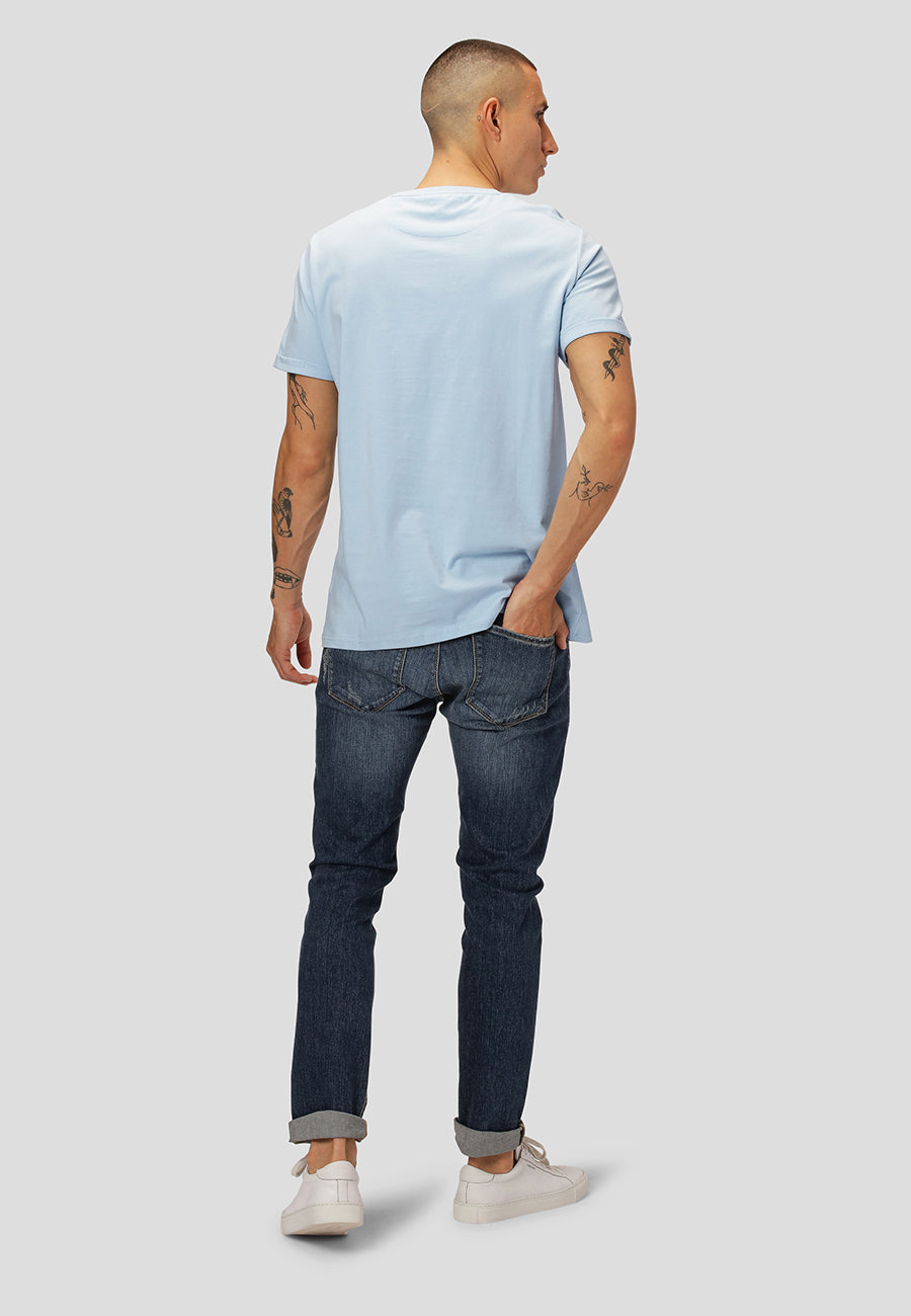 clean-cut-copenhagen-basic-organic-t-shirt-light-blue image 5