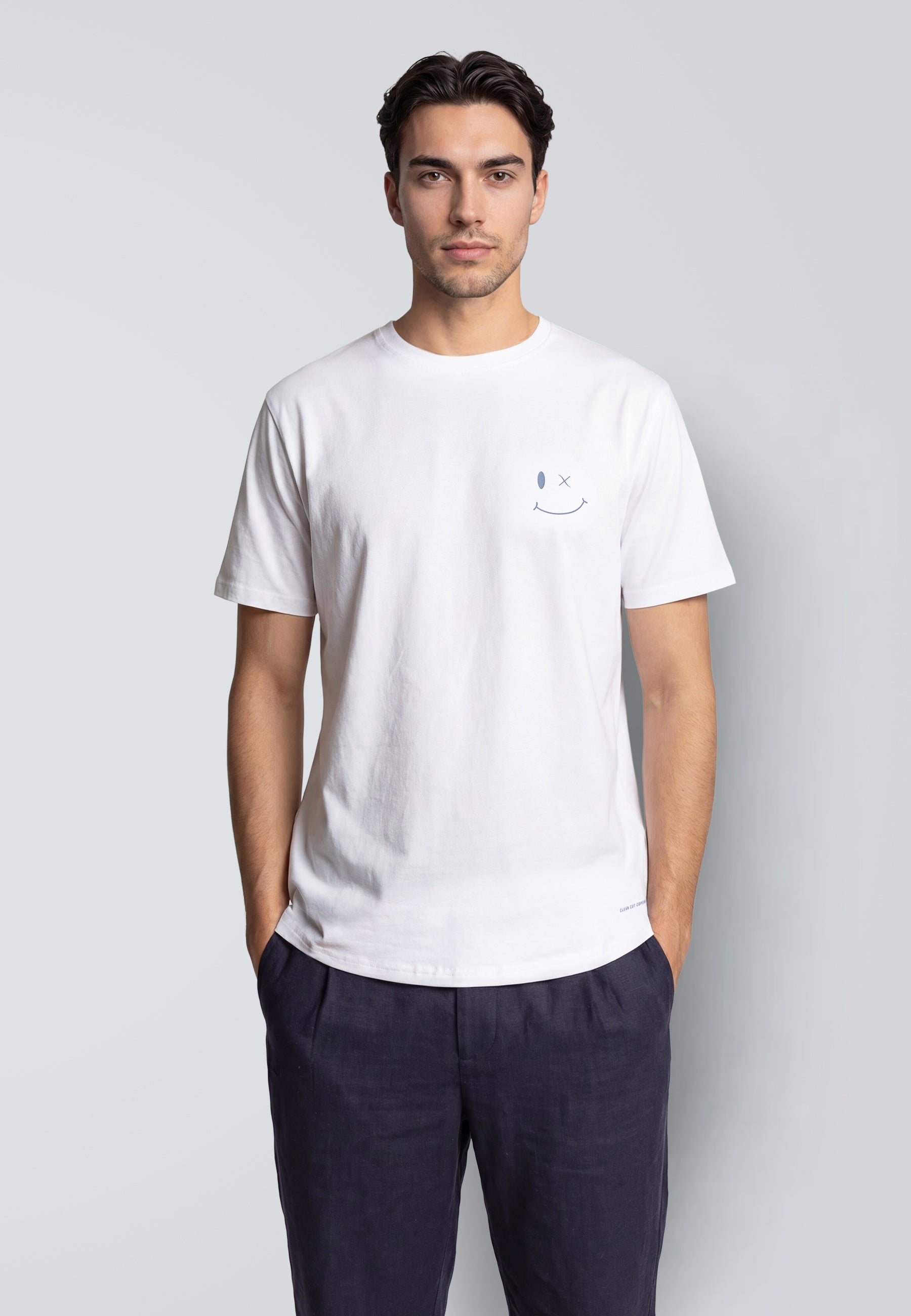 clean-cut-copenhagen-patrick-t-shirt-wei-bio-baumwolle-herren image 1