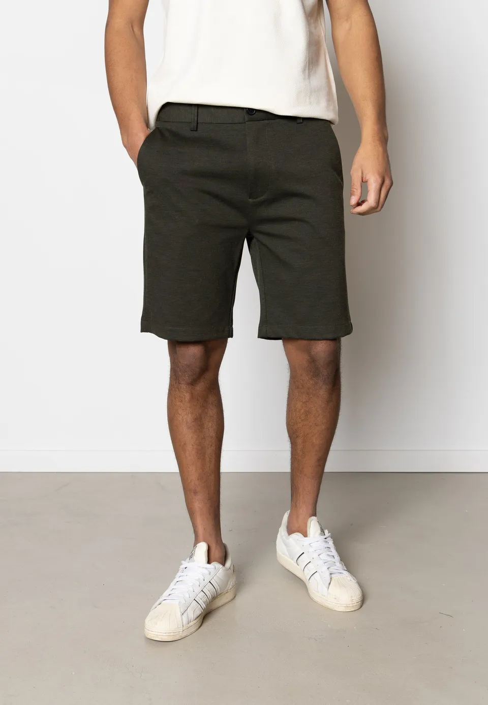 clean-cut-copenhagen-brendon-jersey-shorts-herren-army image 1