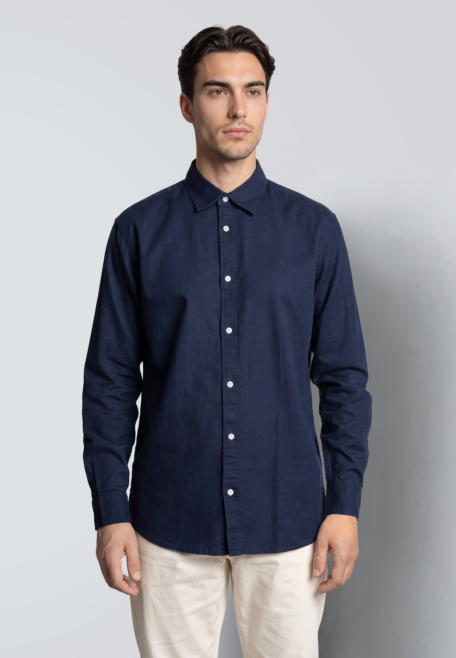 clean-cut-copenhagen-luca-leinenhemd-navy-herren image 2