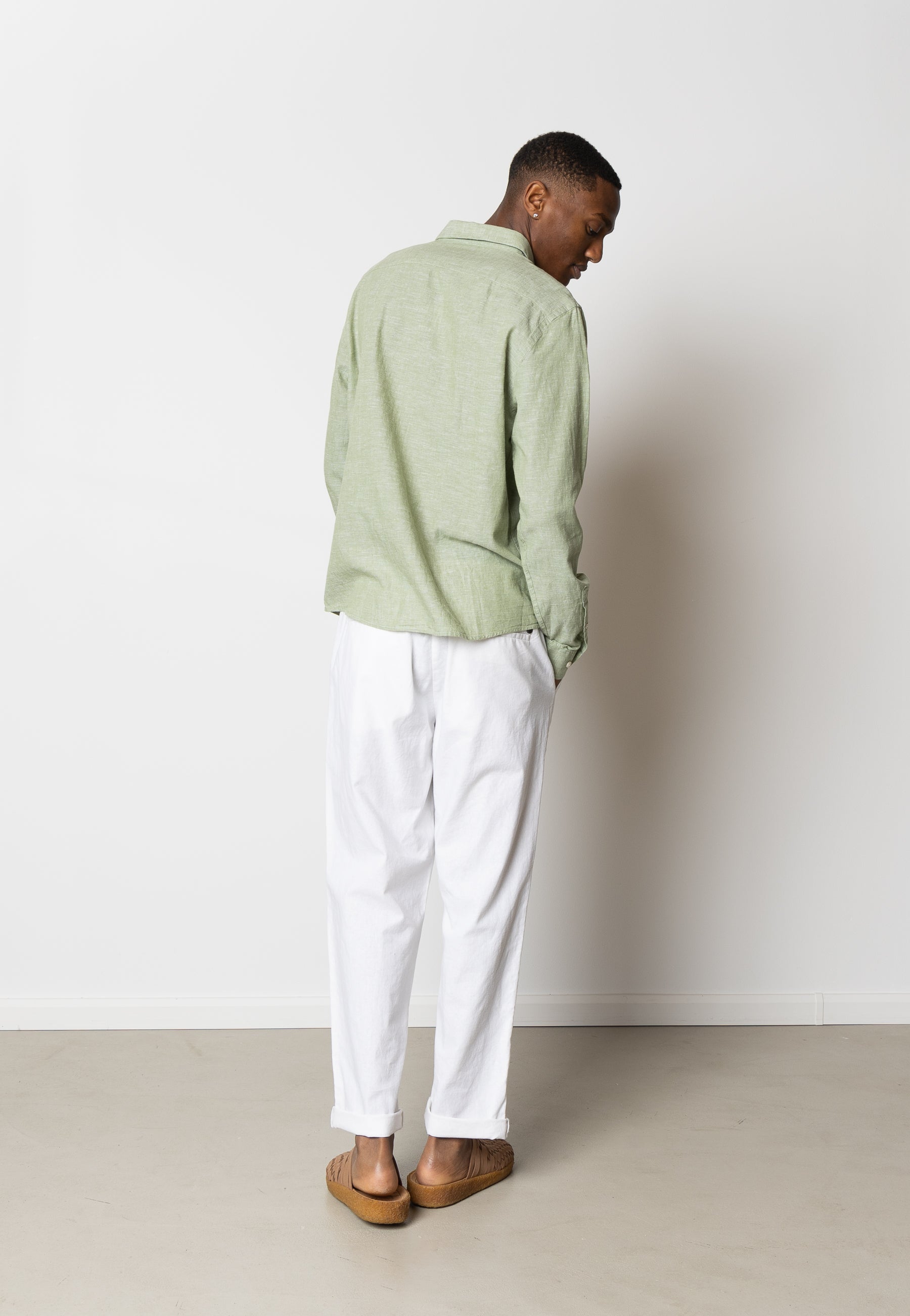 clean-cut-copenhagen-jamie-leinenhemd-gr-n-meliert image 5