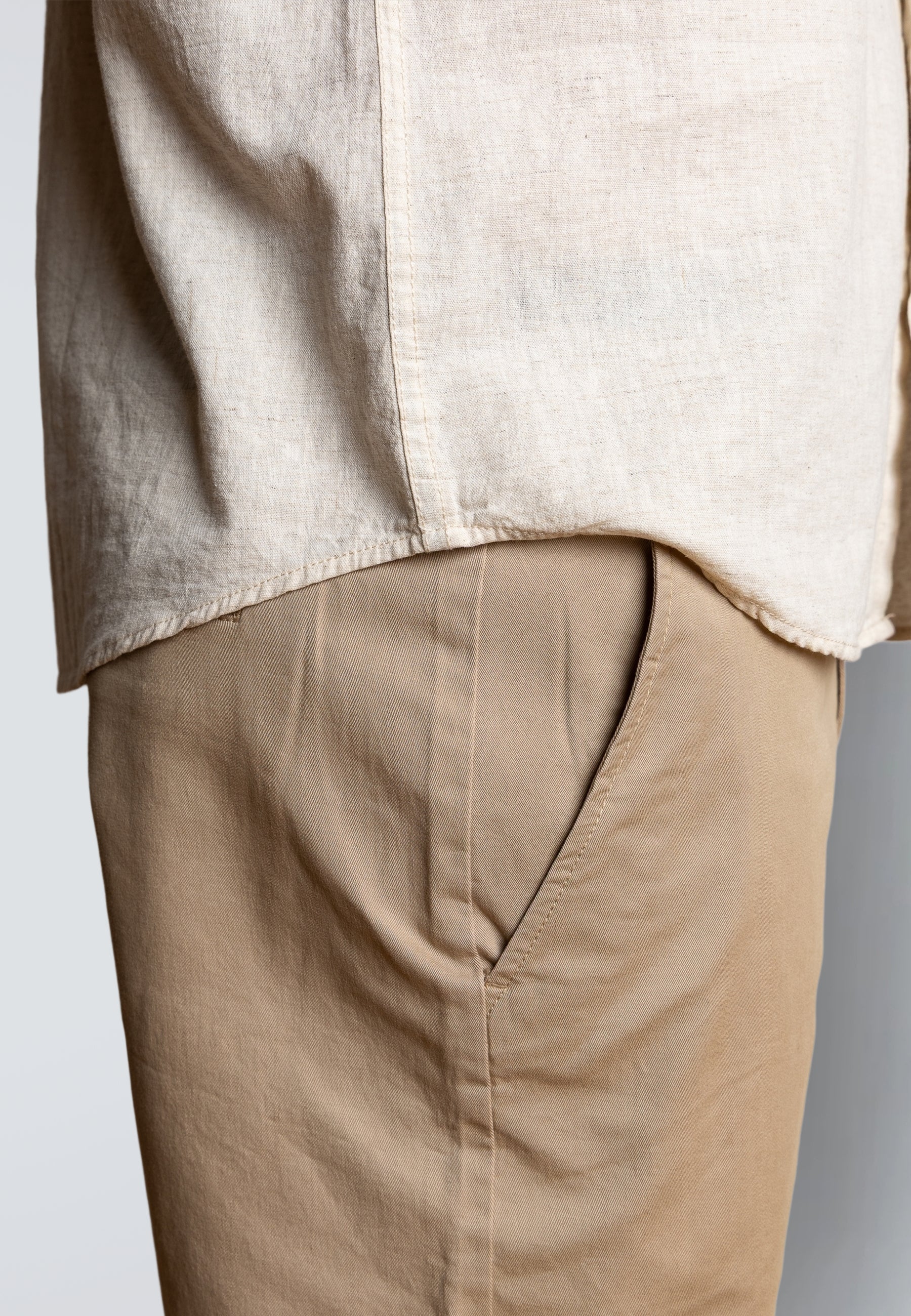 clean-cut-copenhagen-mitchell-twill-shorts-sand-chino-stretch image 3
