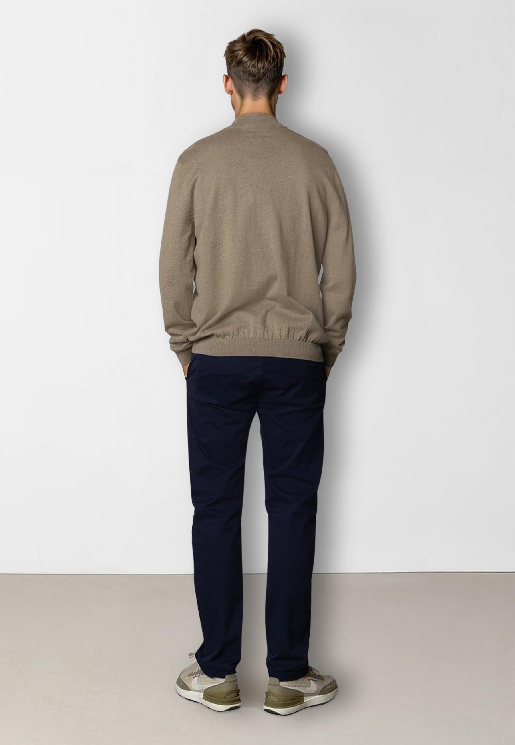 clean-cut-copenhagen-claude-half-zip-pullover-beige image 4