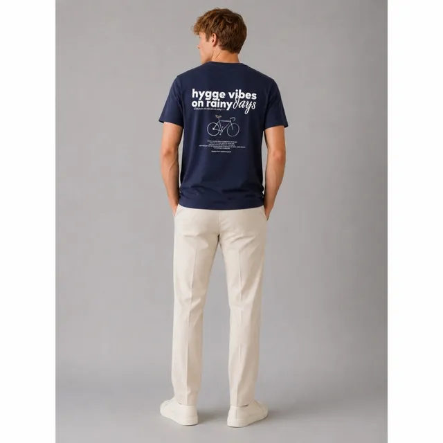 clean-cut-copenhagen-hygge-t-shirt-navy-bio-baumwolle image 1