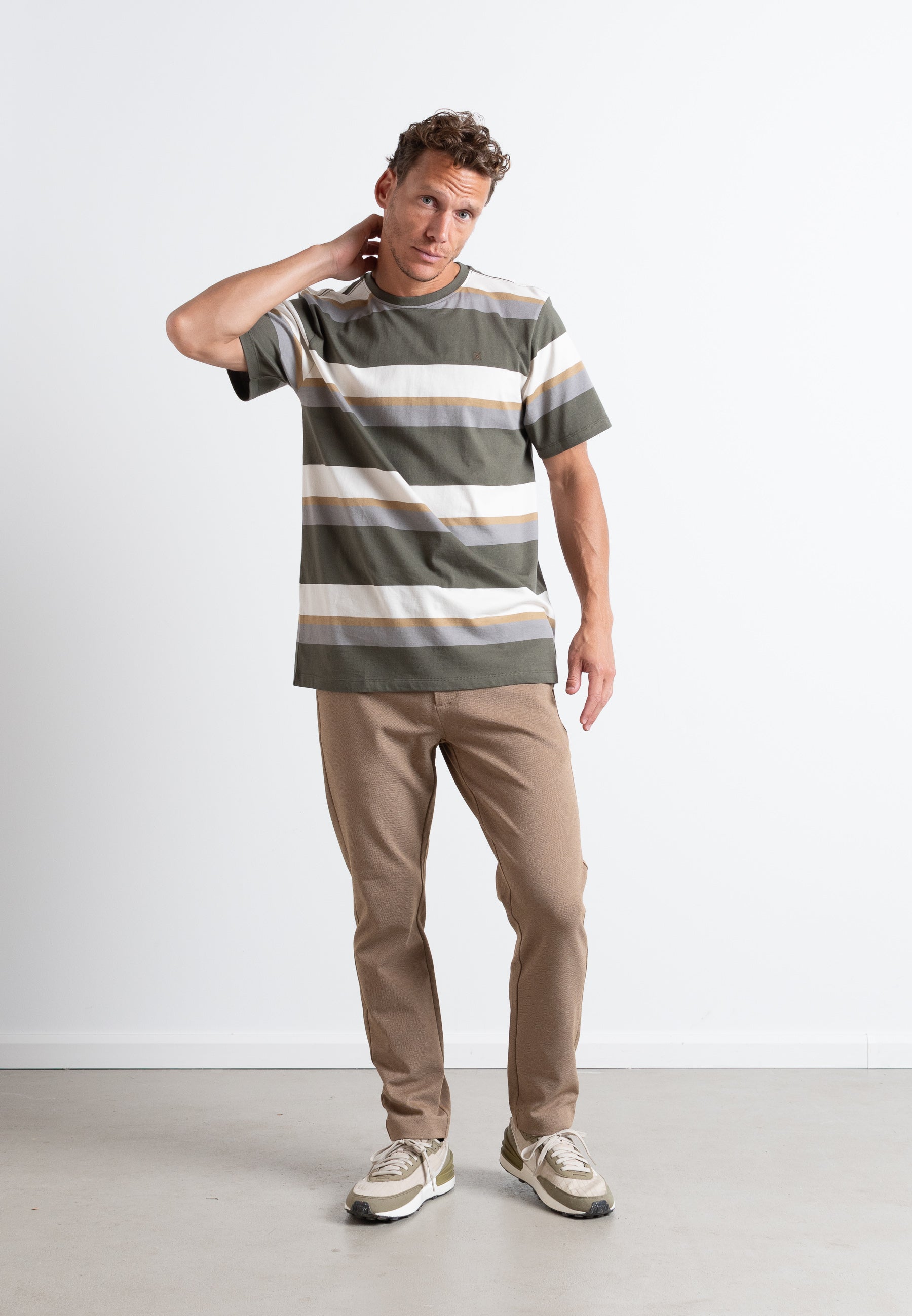clean-cut-copenhagen-milano-jersey-hose-dark-camel-stretch image 3