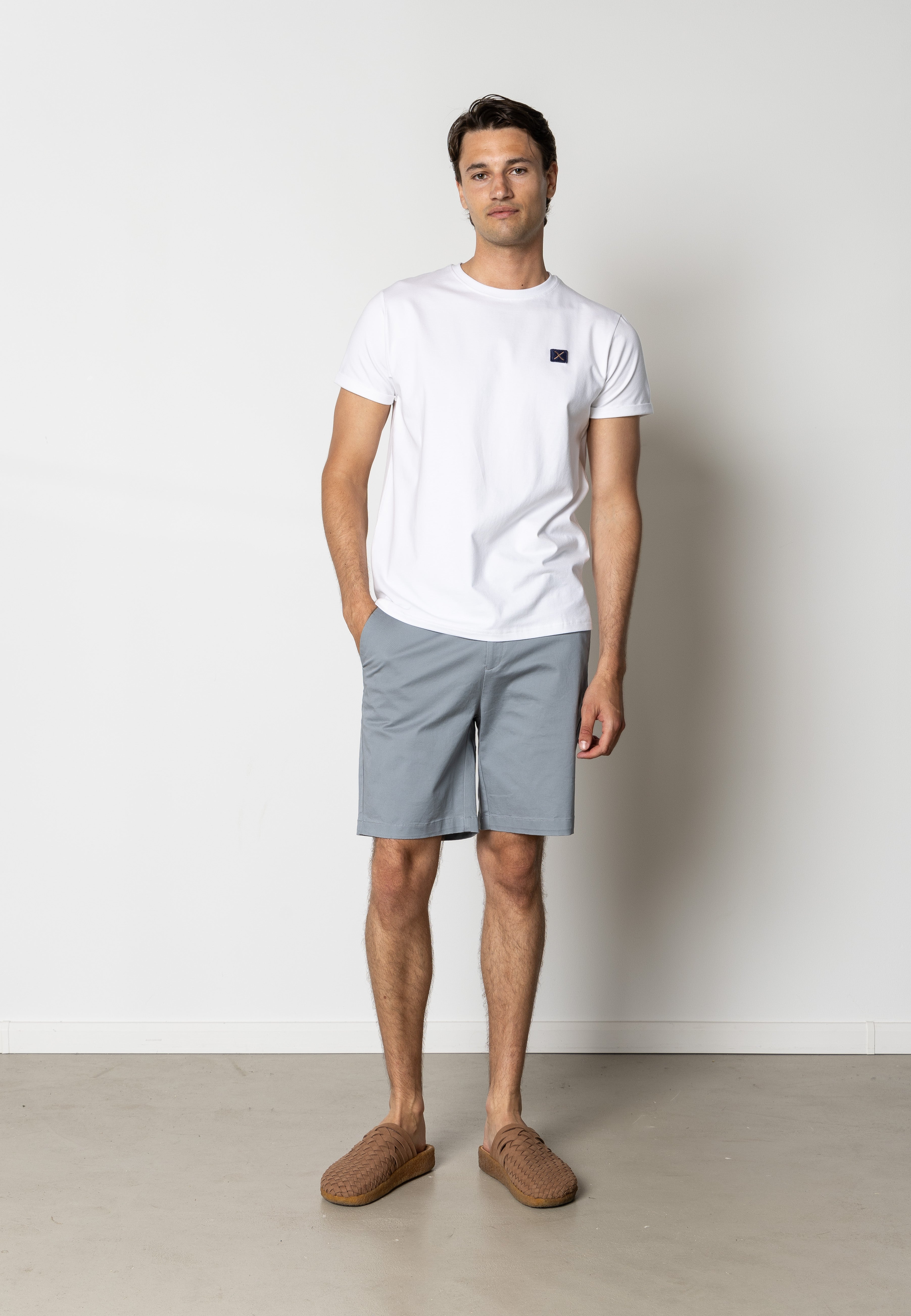 clean-cut-copenhagen-milano-chino-shorts-dusty-blue-stretch image 2