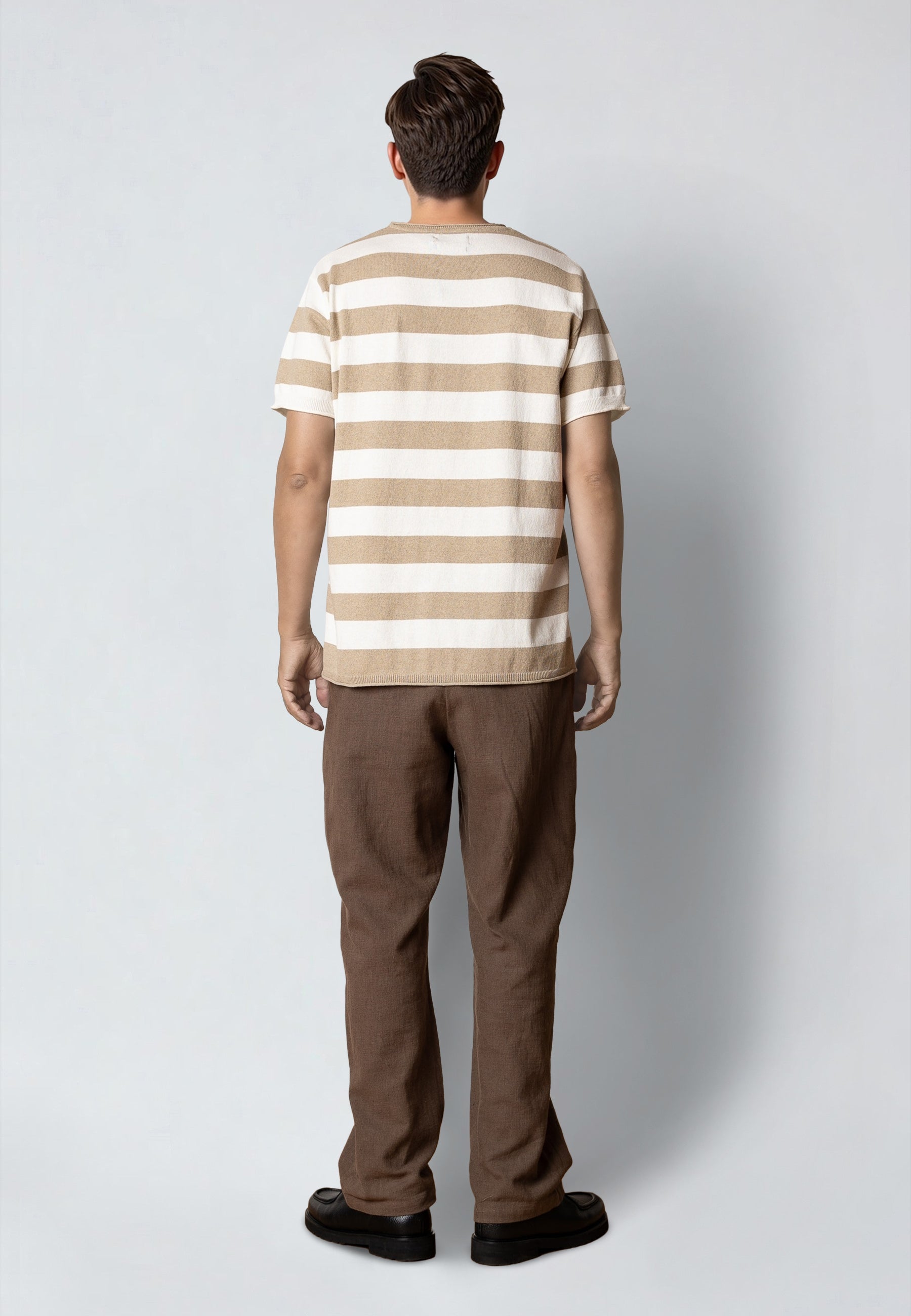 clean-cut-copenhagen-milas-knitted-t-shirt-shitake-ecru-gestreift image 4