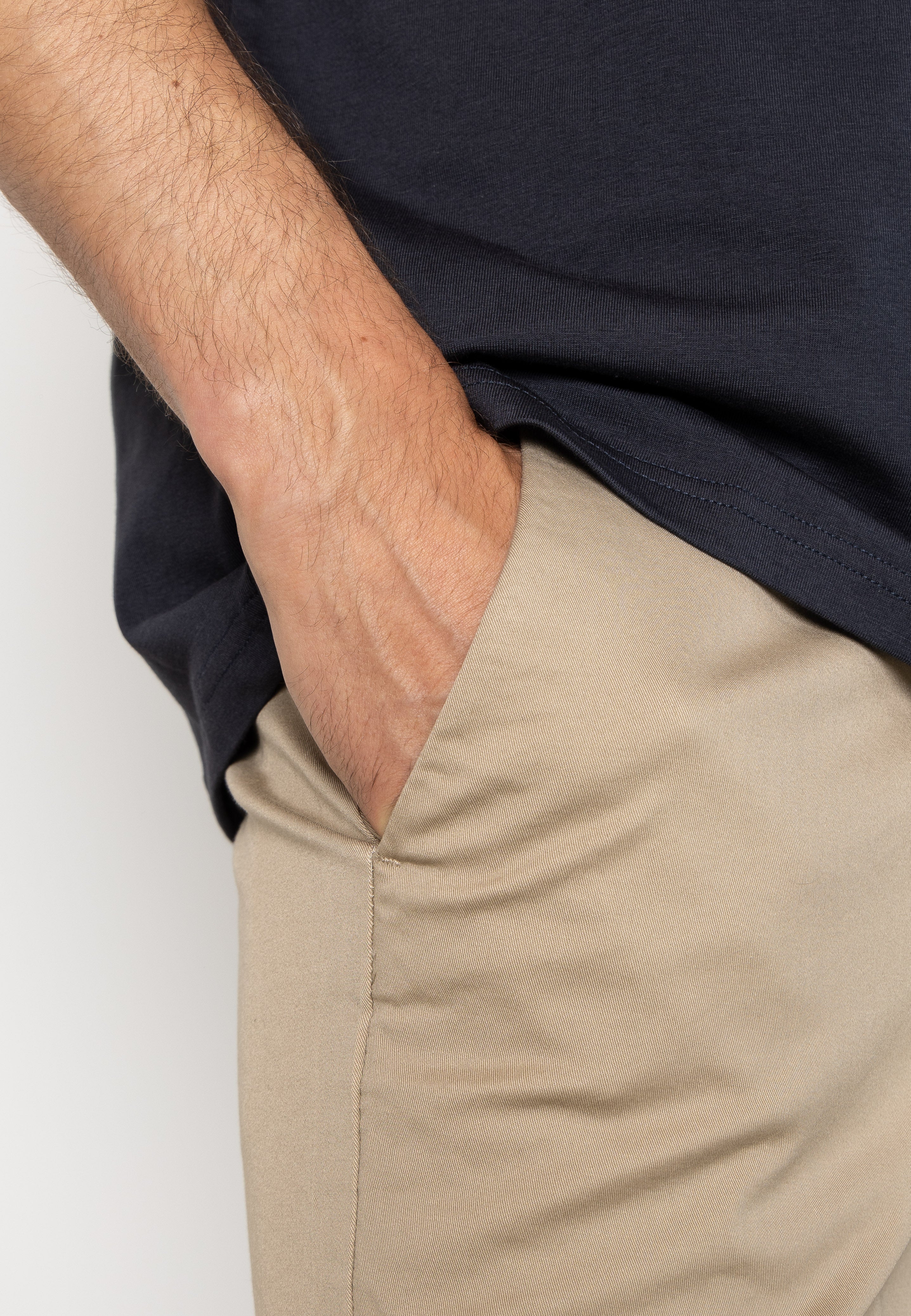 clean-cut-copenhagen-milano-twill-chino-shorts-sand image 3
