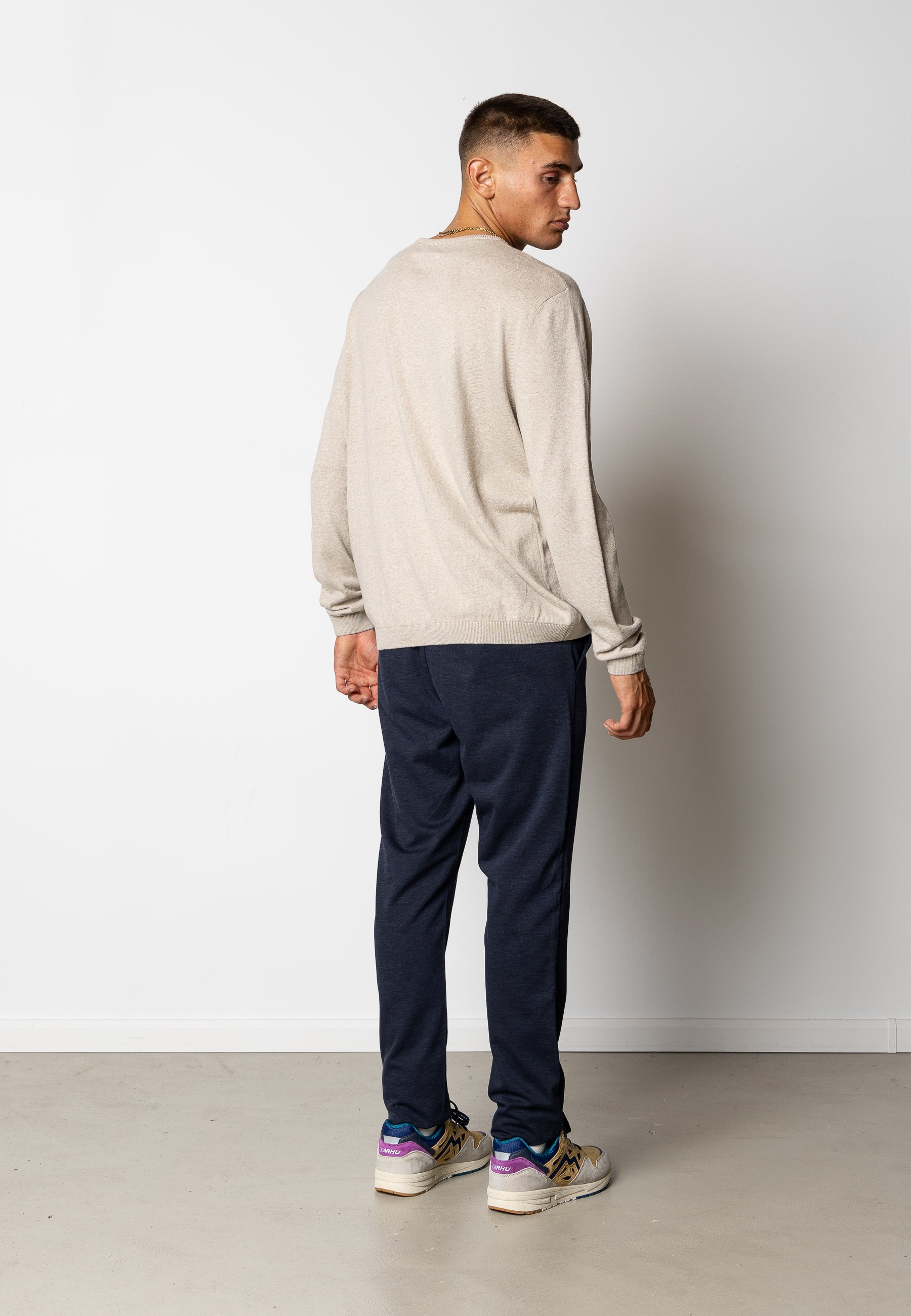 clean-cut-copenhagen-claude-strickpullover-ecru-melange image 4