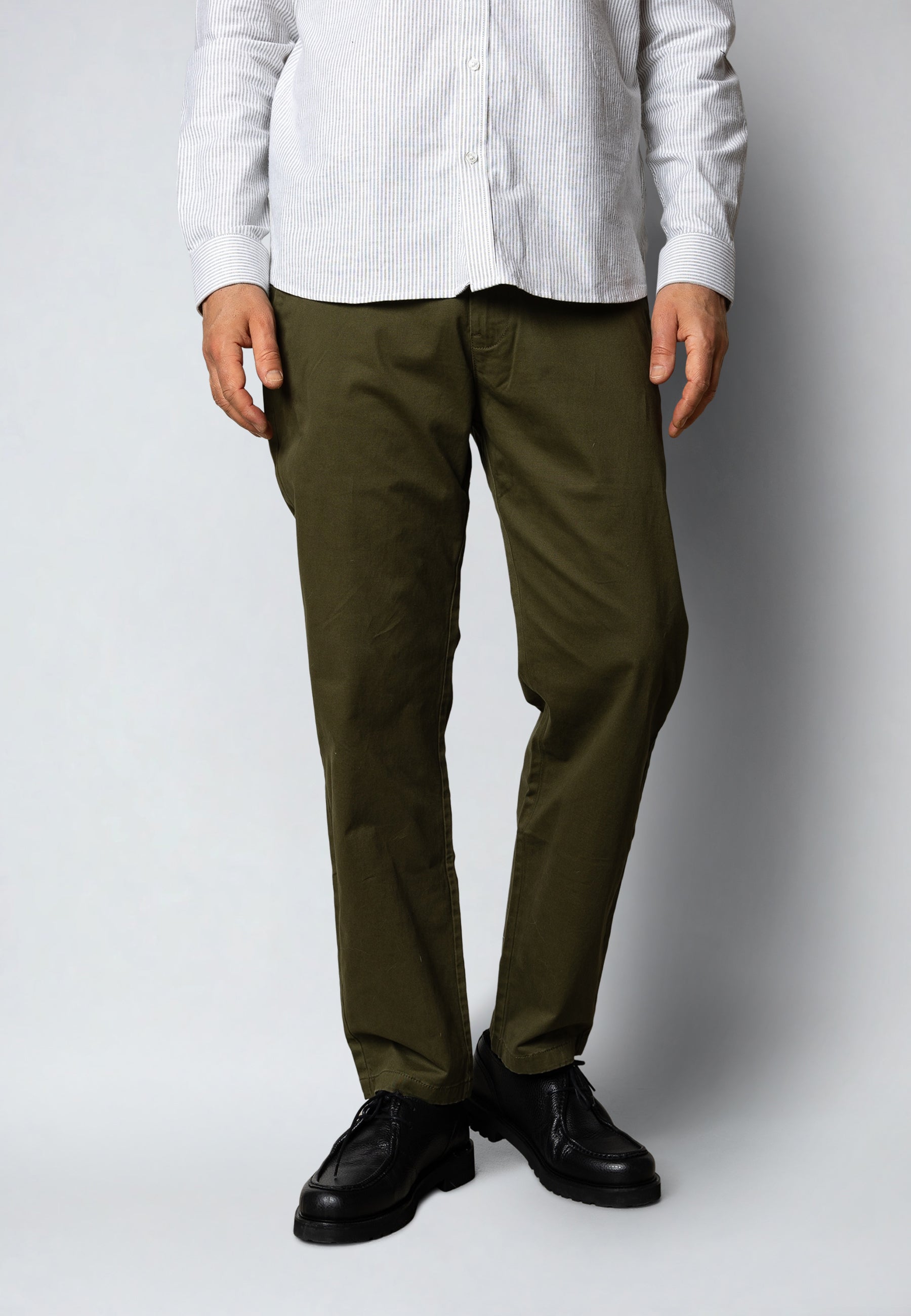 clean-cut-copenhagen-chino-herren-army-twill-regular-stretch image 1