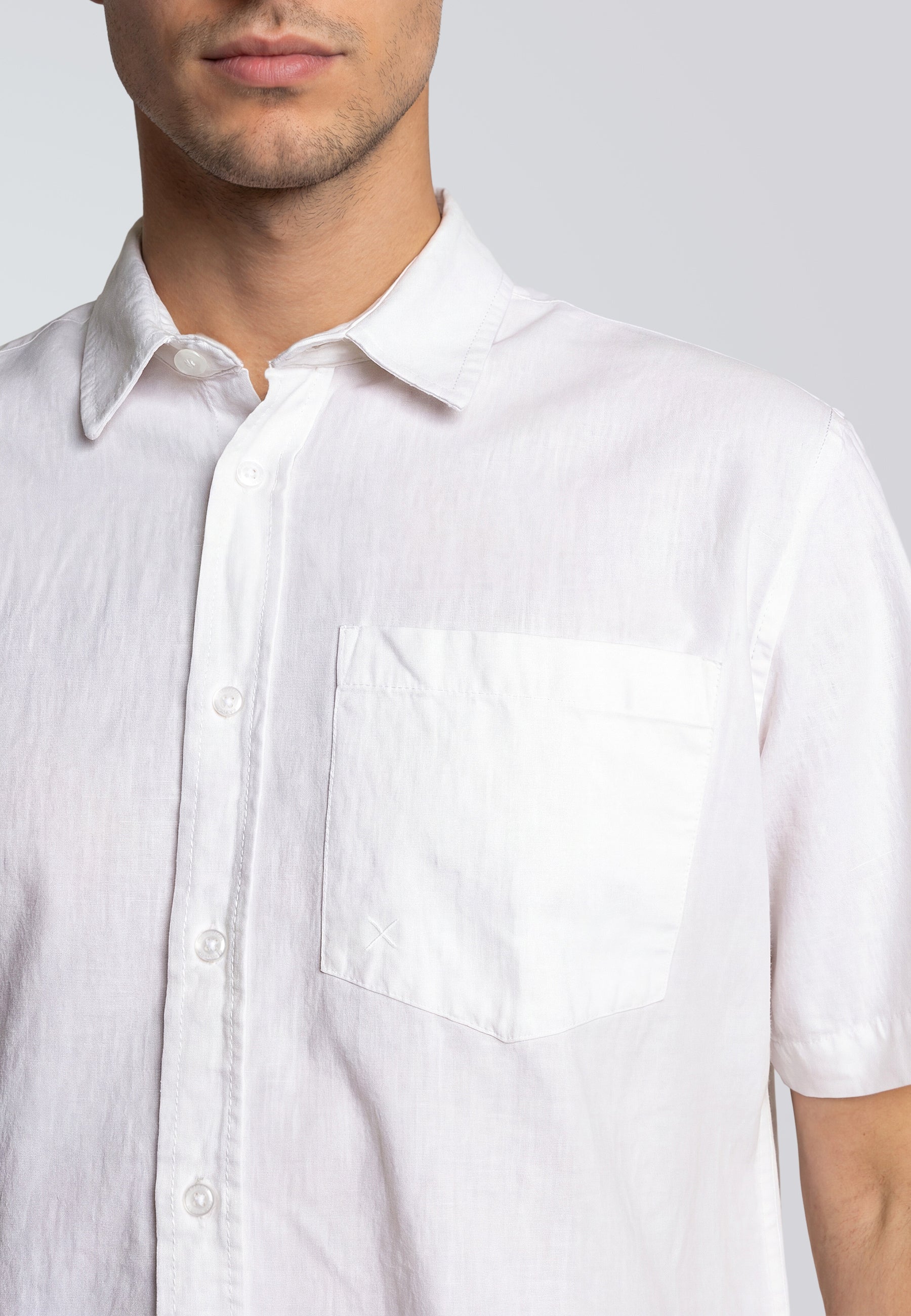 clean-cut-copenhagen-luca-cotton-hemd-wei-kurzarm image 3