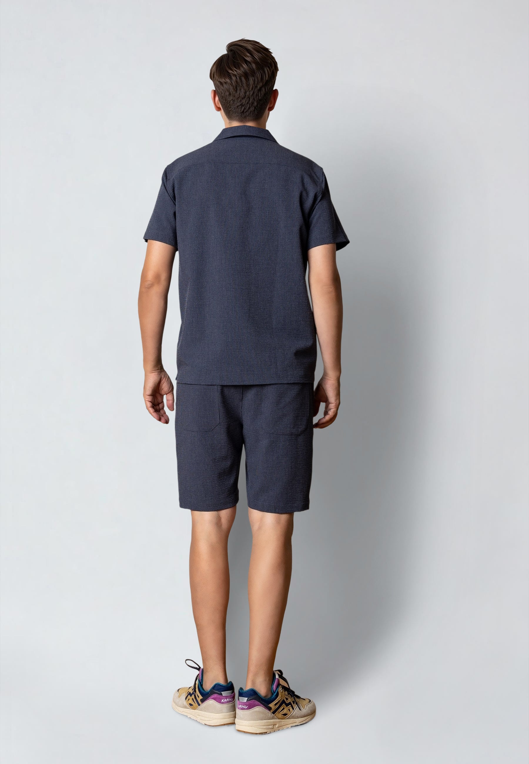 clean-cut-copenhagen-erico-shorts-seersucker-navy image 4