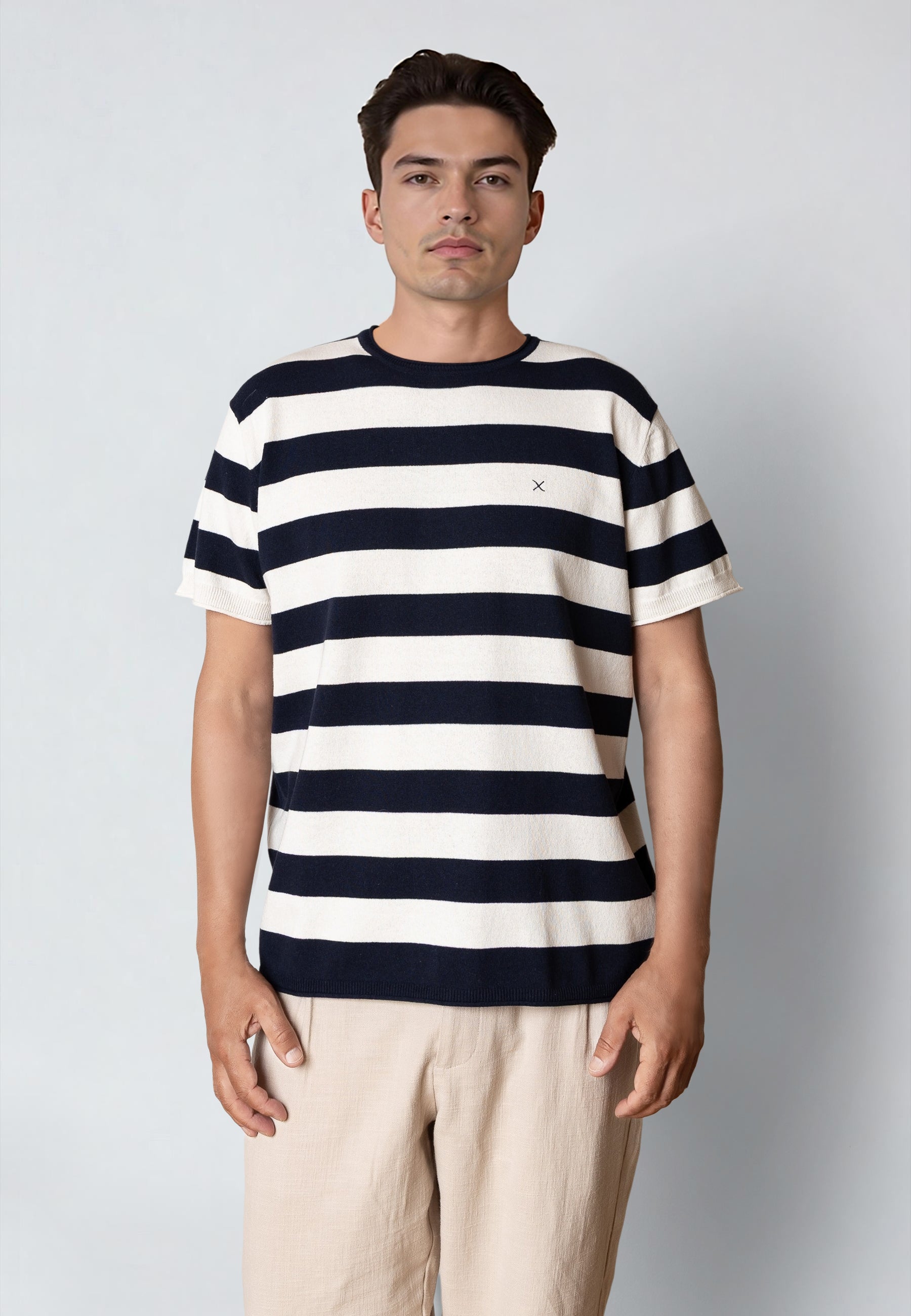 clean-cut-copenhagen-milas-t-shirt-navy-ecru-recycled-streifen image 1