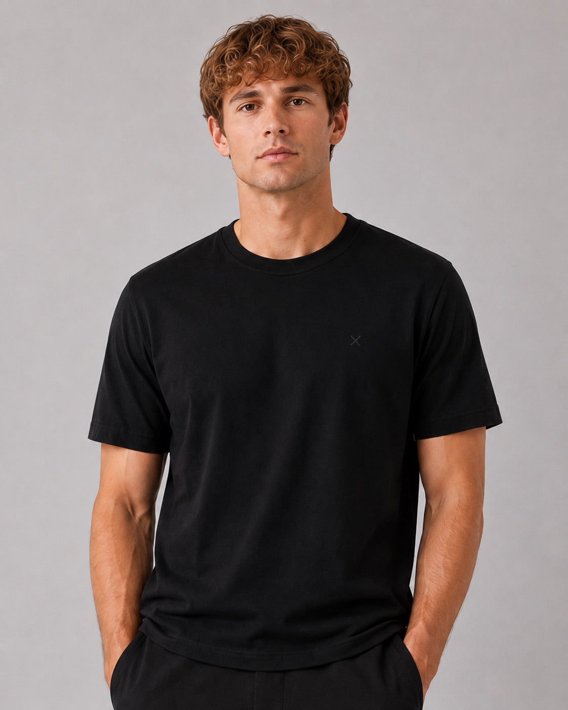 clean-cut-copenhagen-stable-t-shirt-schwarz-baumwolle-basic image 1