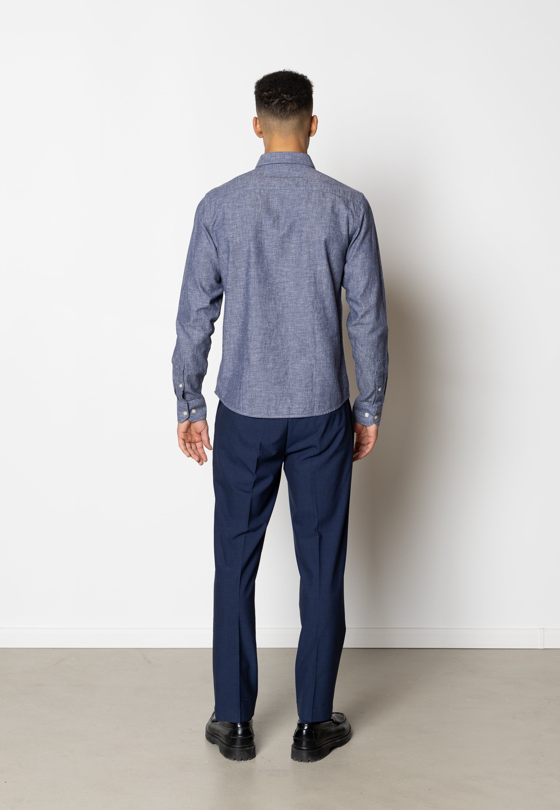 clean-cut-copenhagen-jamie-leinenhemd-dunkelblau-melange image 4