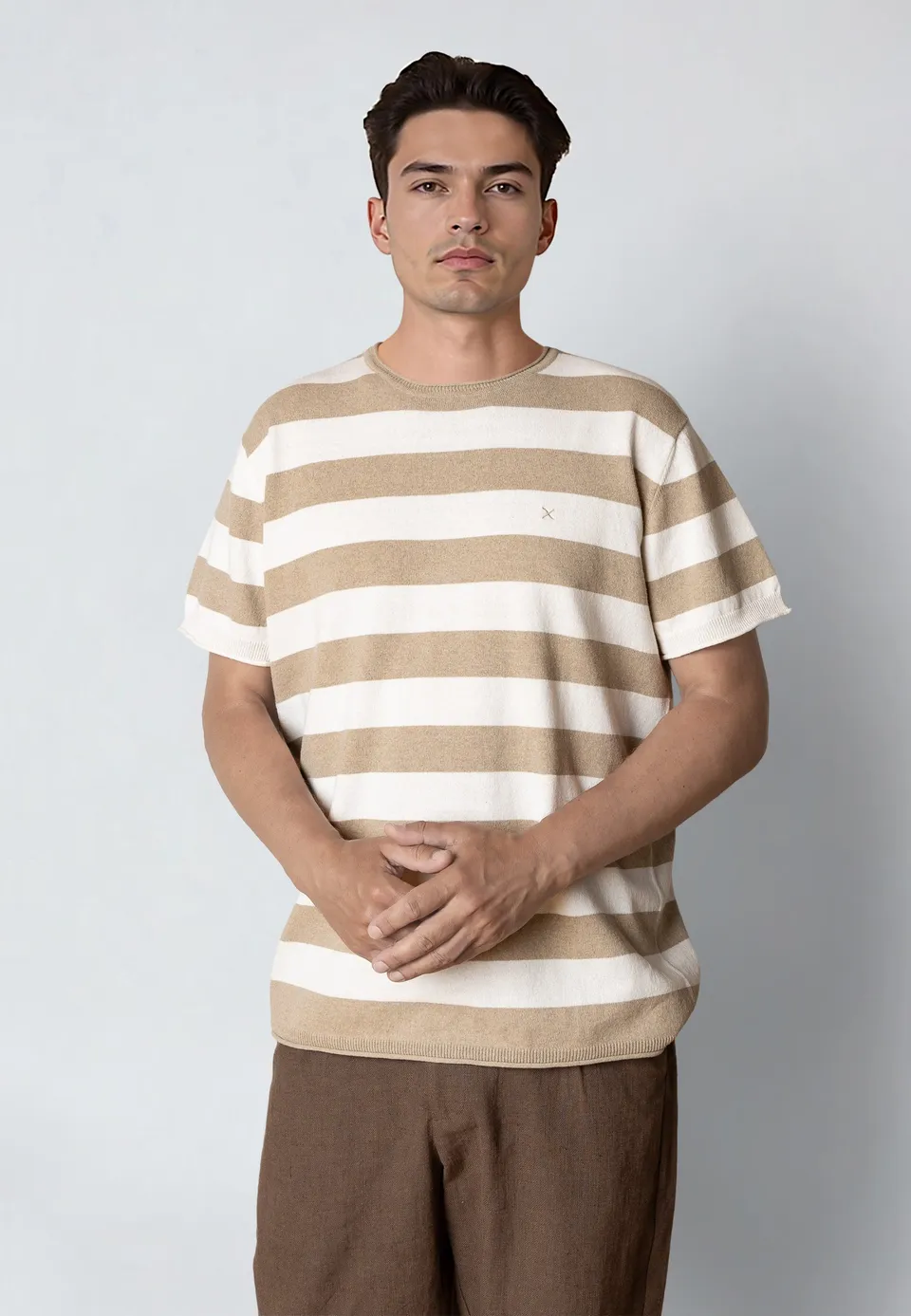 clean-cut-copenhagen-milas-knitted-t-shirt-shitake-ecru-gestreift image 1