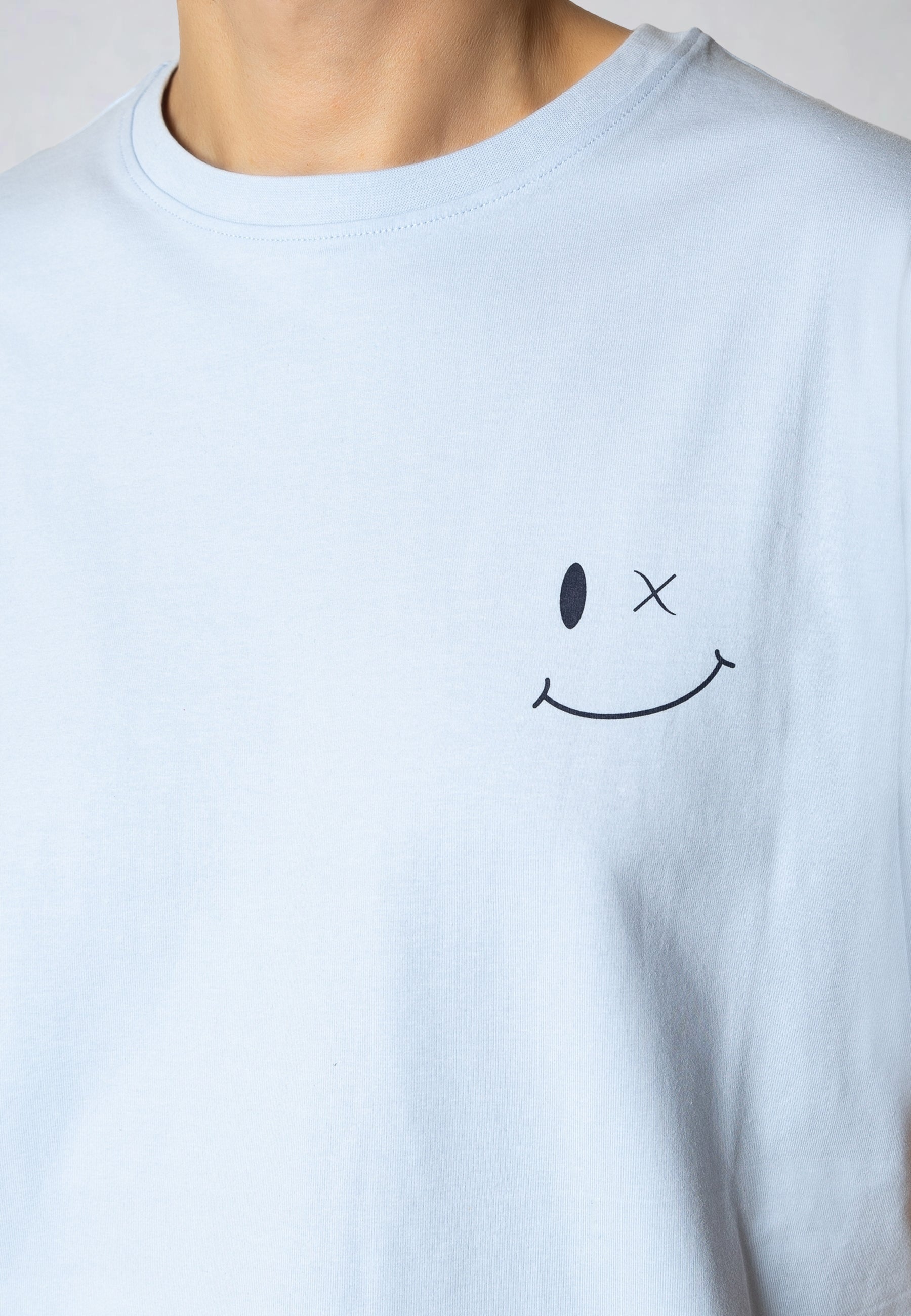 clean-cut-copenhagen-patrick-organic-t-shirt-hellblau-bio-baumwolle image 2