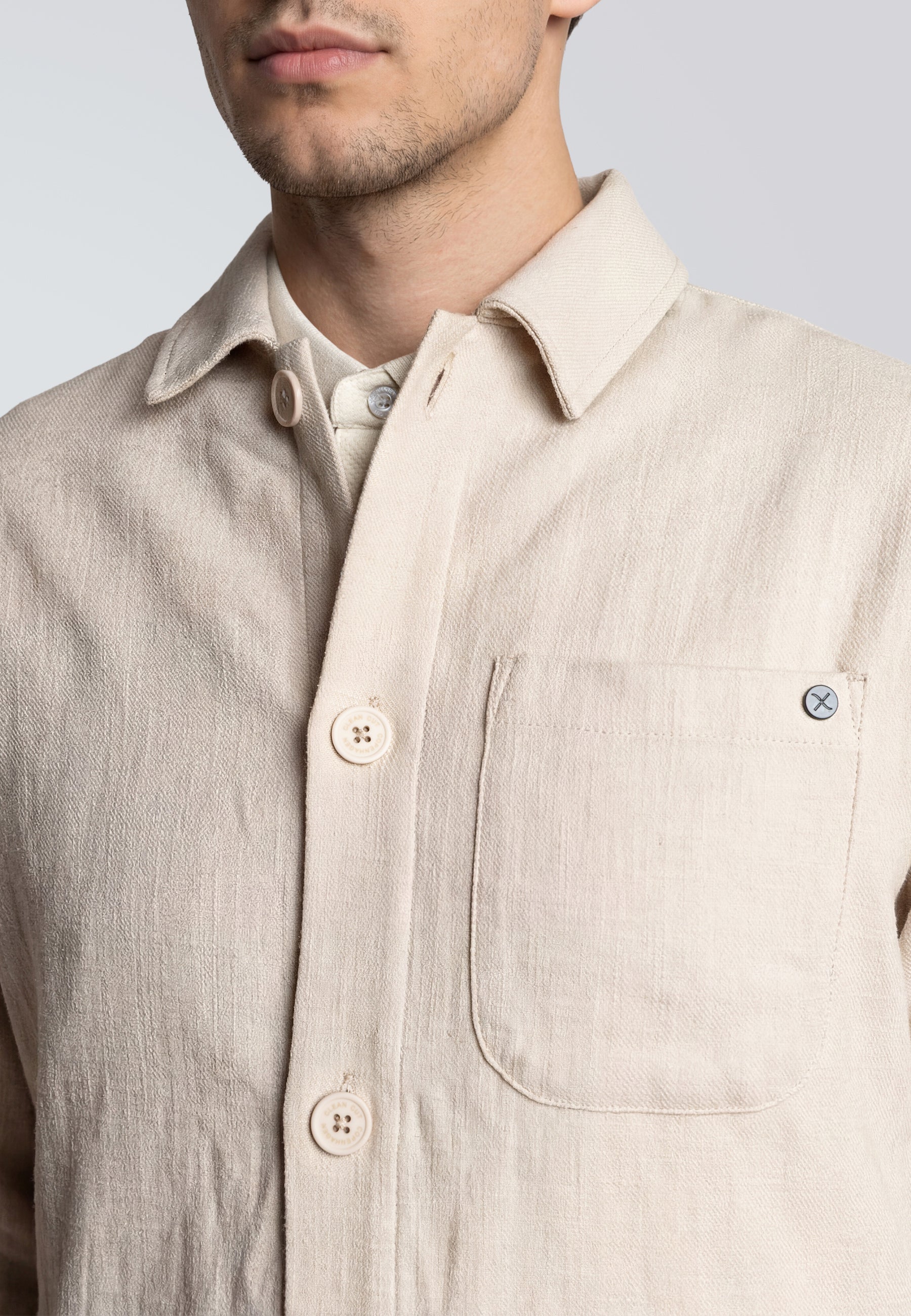 clean-cut-copenhagen-chester-jacke-herren-ecru-leinen image 3