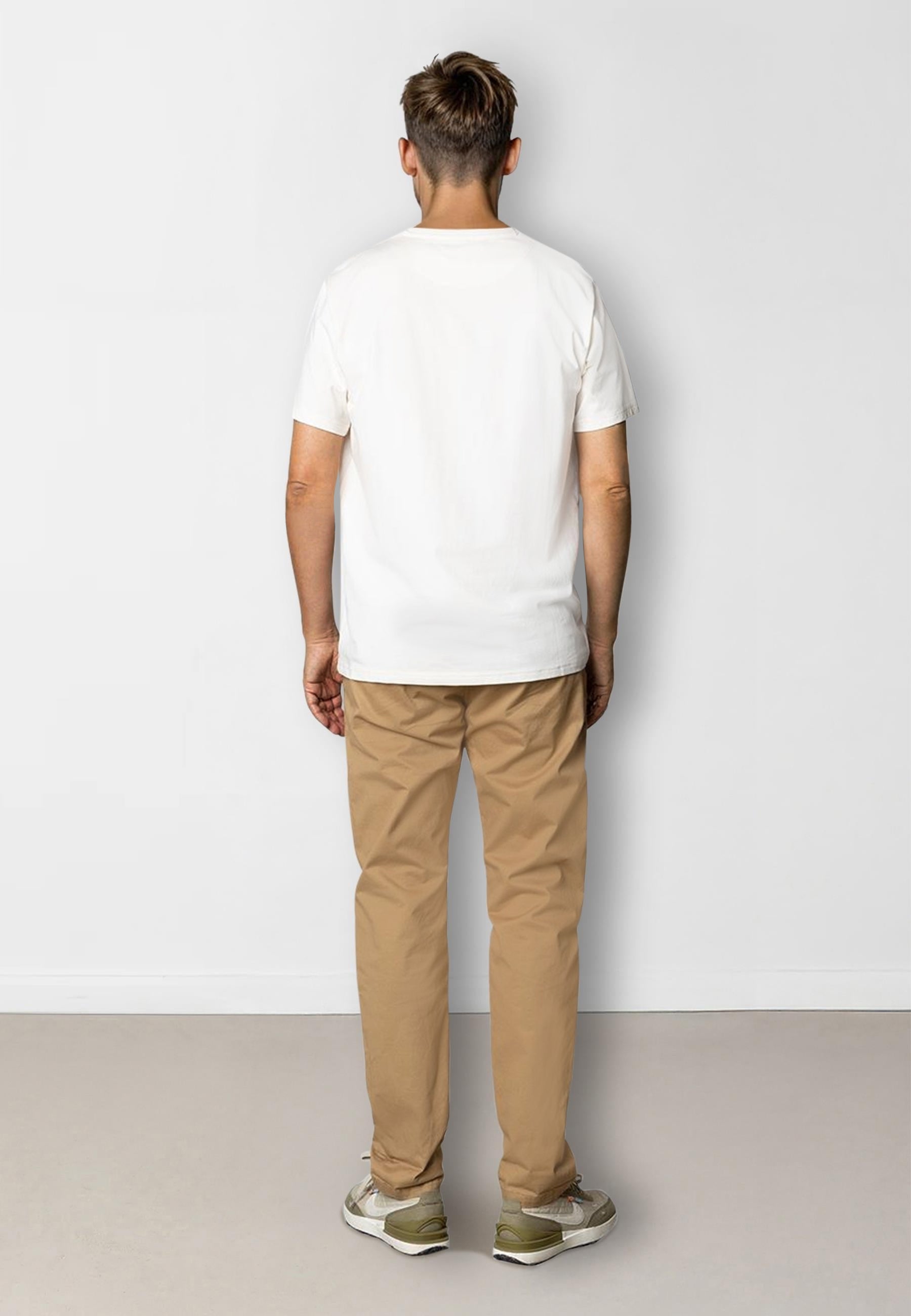 clean-cut-copenhagen-nyhavn-t-shirt-herren-ecru-bio image 4