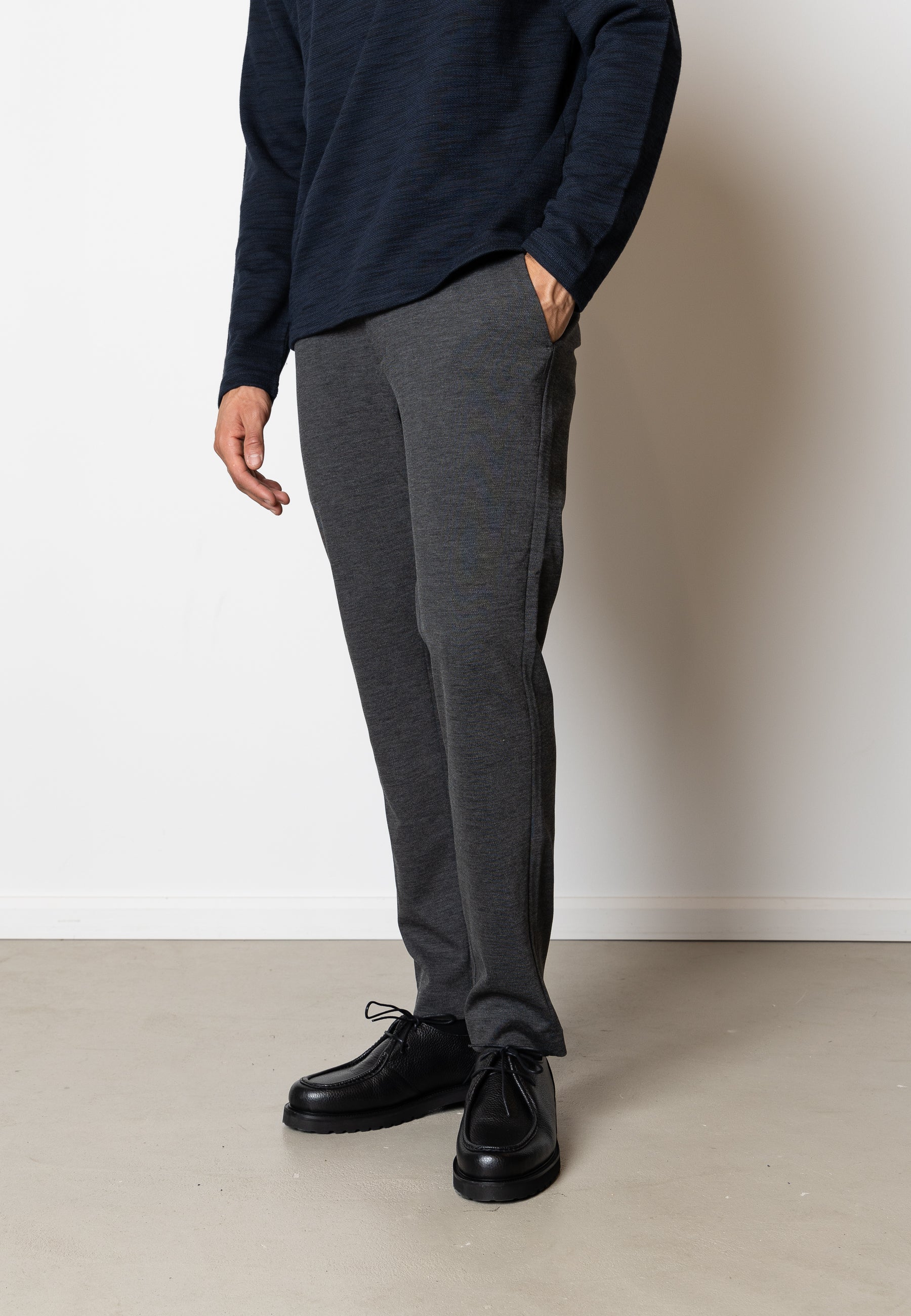 clean-cut-copenhagen-brendon-jersey-hose-dunkelgrau image 1