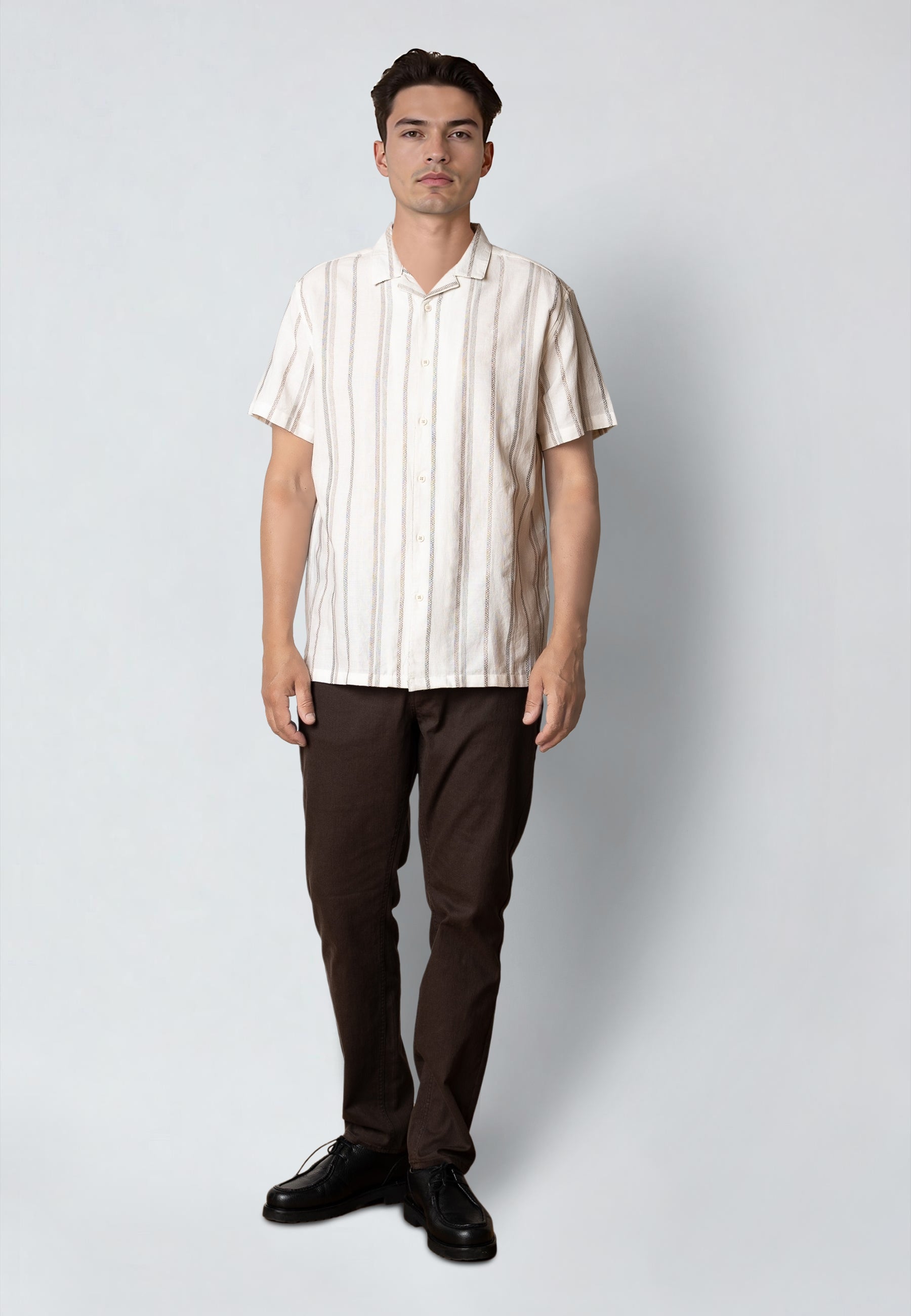 clean-cut-copenhagen-evald-s-s-shirt-herren-ecru image 4