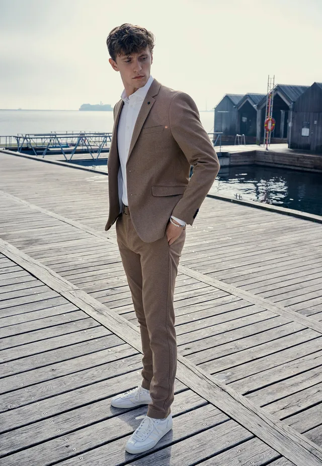 clean-cut-copenhagen-milano-blazer-herren-dark-camel-gr-50 image 1