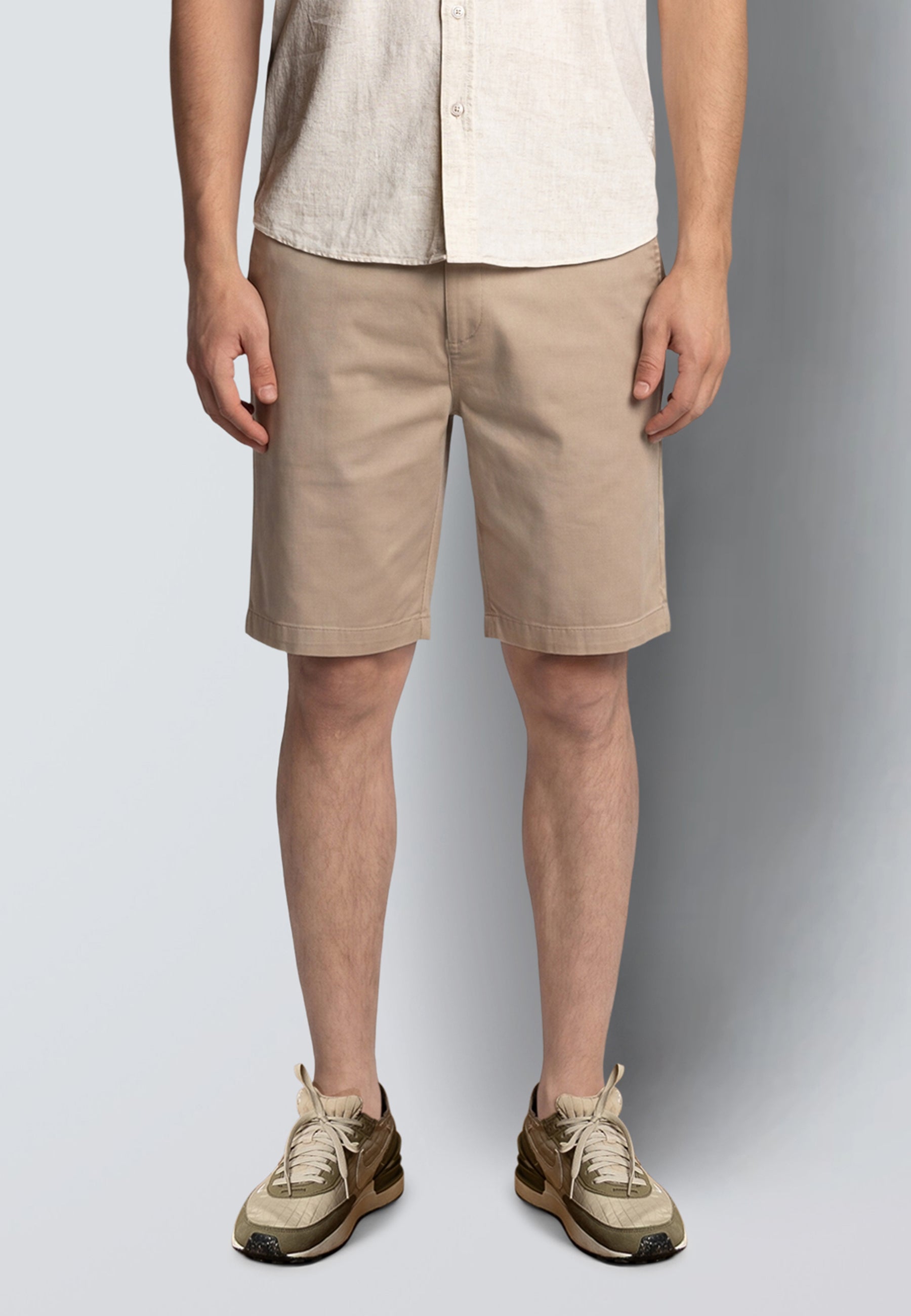 clean-cut-copenhagen-mitchell-twill-shorts-sand-chino-stretch image 2