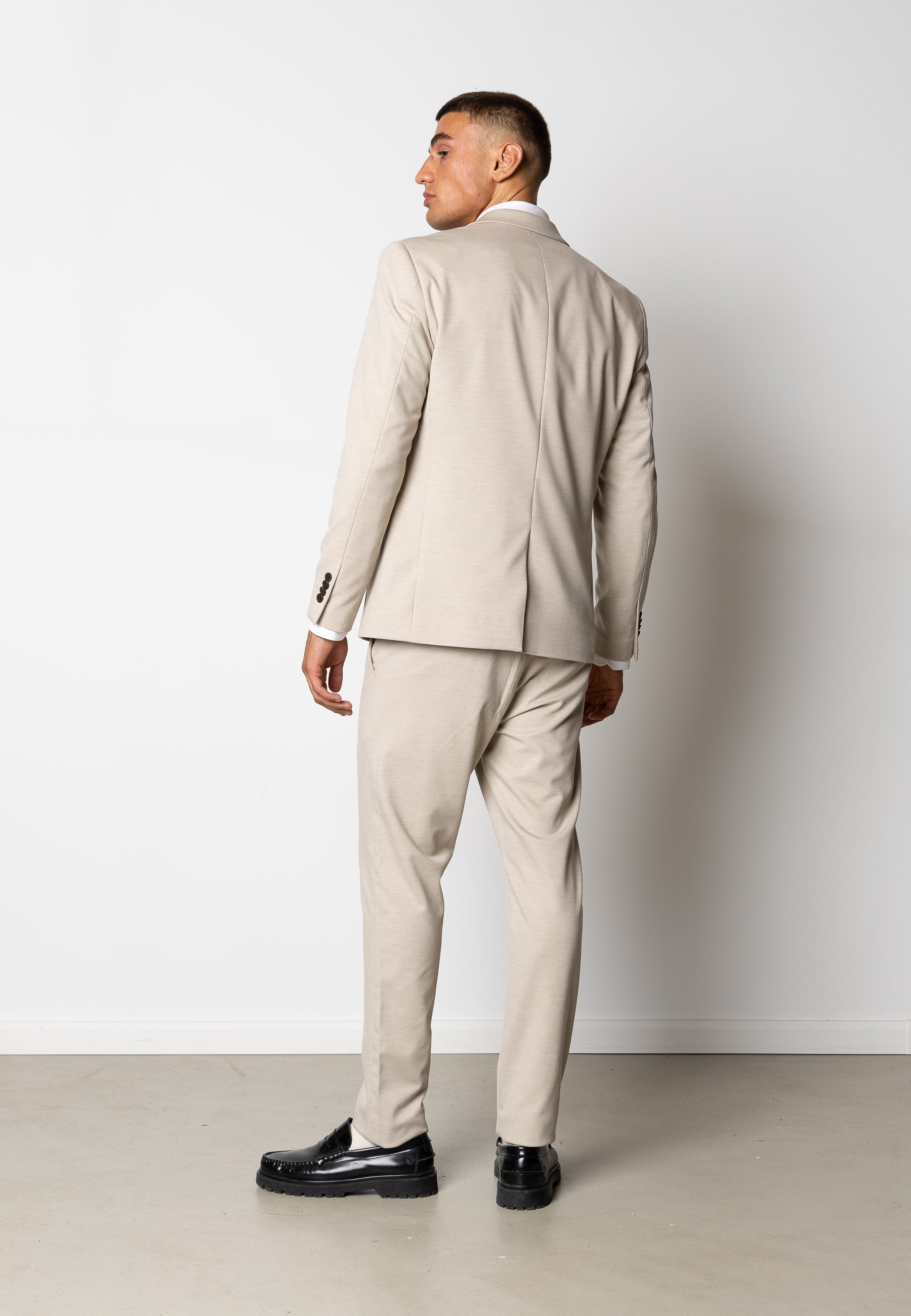 clean-cut-copenhagen-brendon-jersey-blazer-ecru image 5