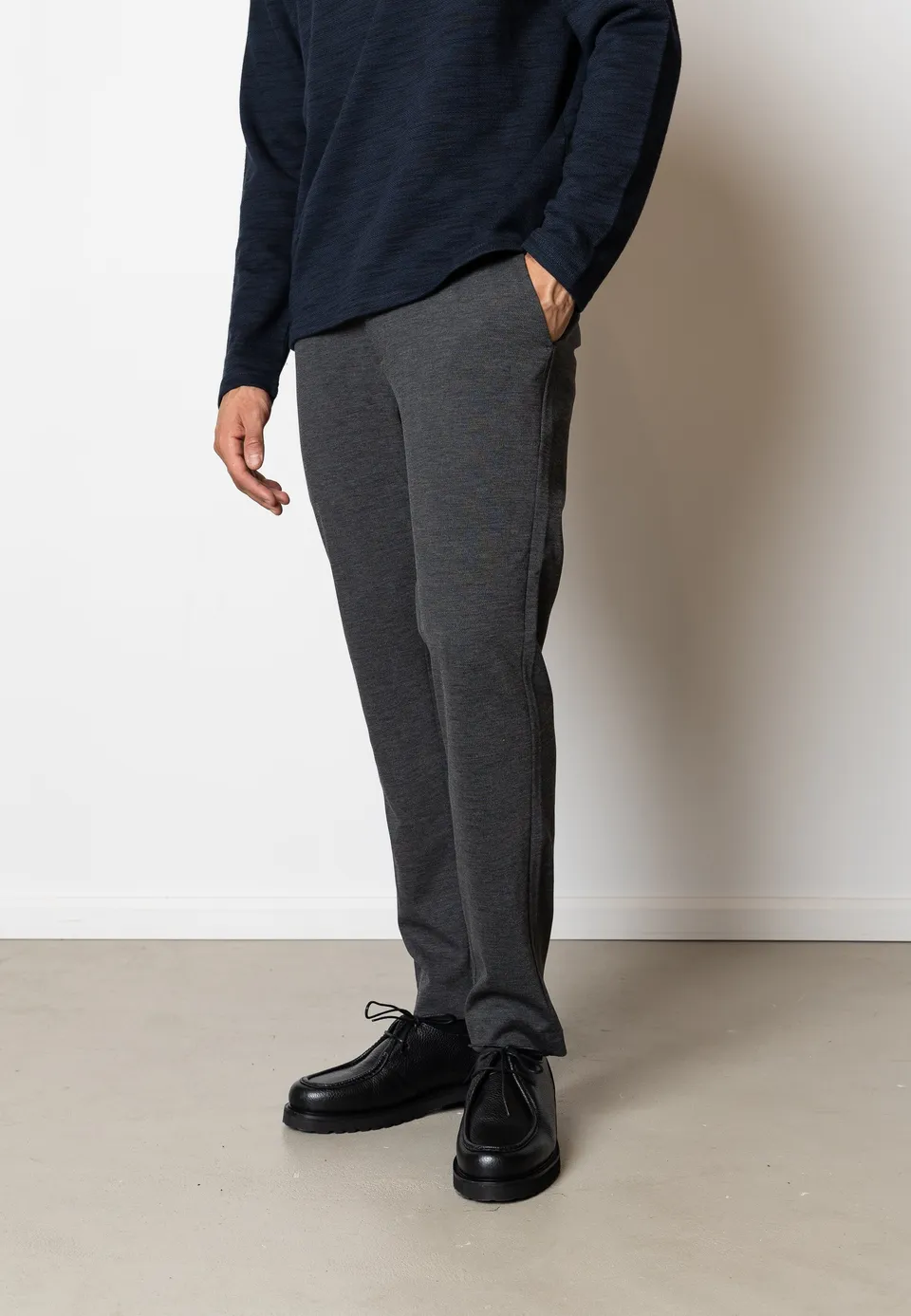 clean-cut-copenhagen-brendon-jersey-hose-dunkelgrau image 1