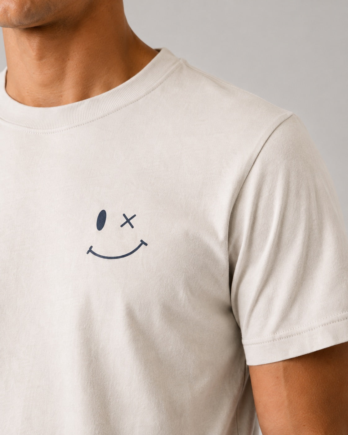 clean-cut-copenhagen-patrick-t-shirt-ecru-bio-baumwolle-herren image 3