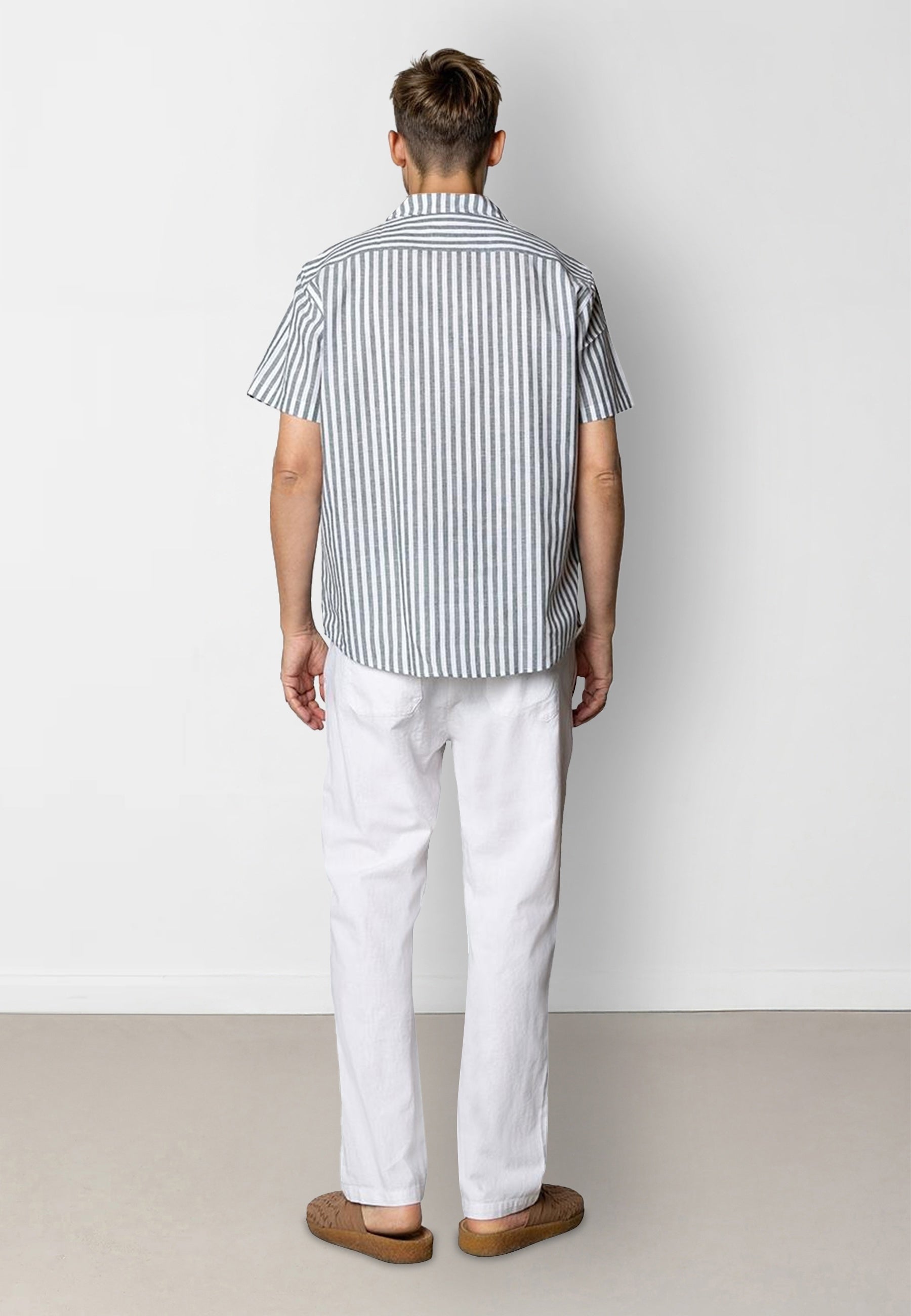 clean-cut-copenhagen-giles-bowlinghemd-dunkelgr-n-leinenmix image 4