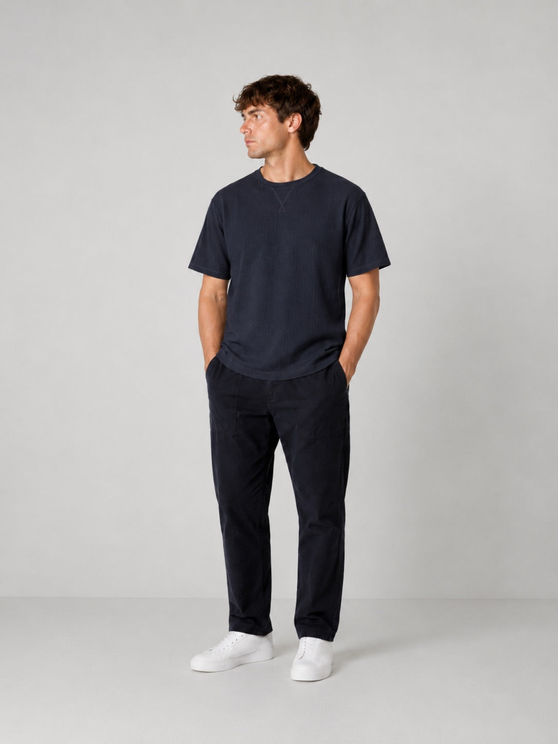 clean-cut-copenhagen-enzo-grandad-t-shirt-herren-navy image 3