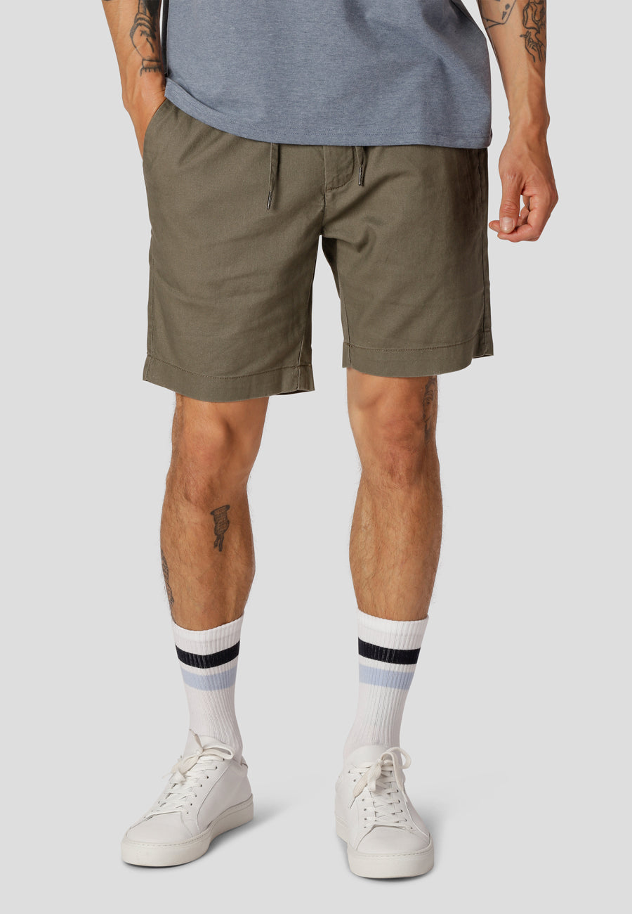 clean-cut-copenhagen-barcelona-shorts-dusty-green image 4