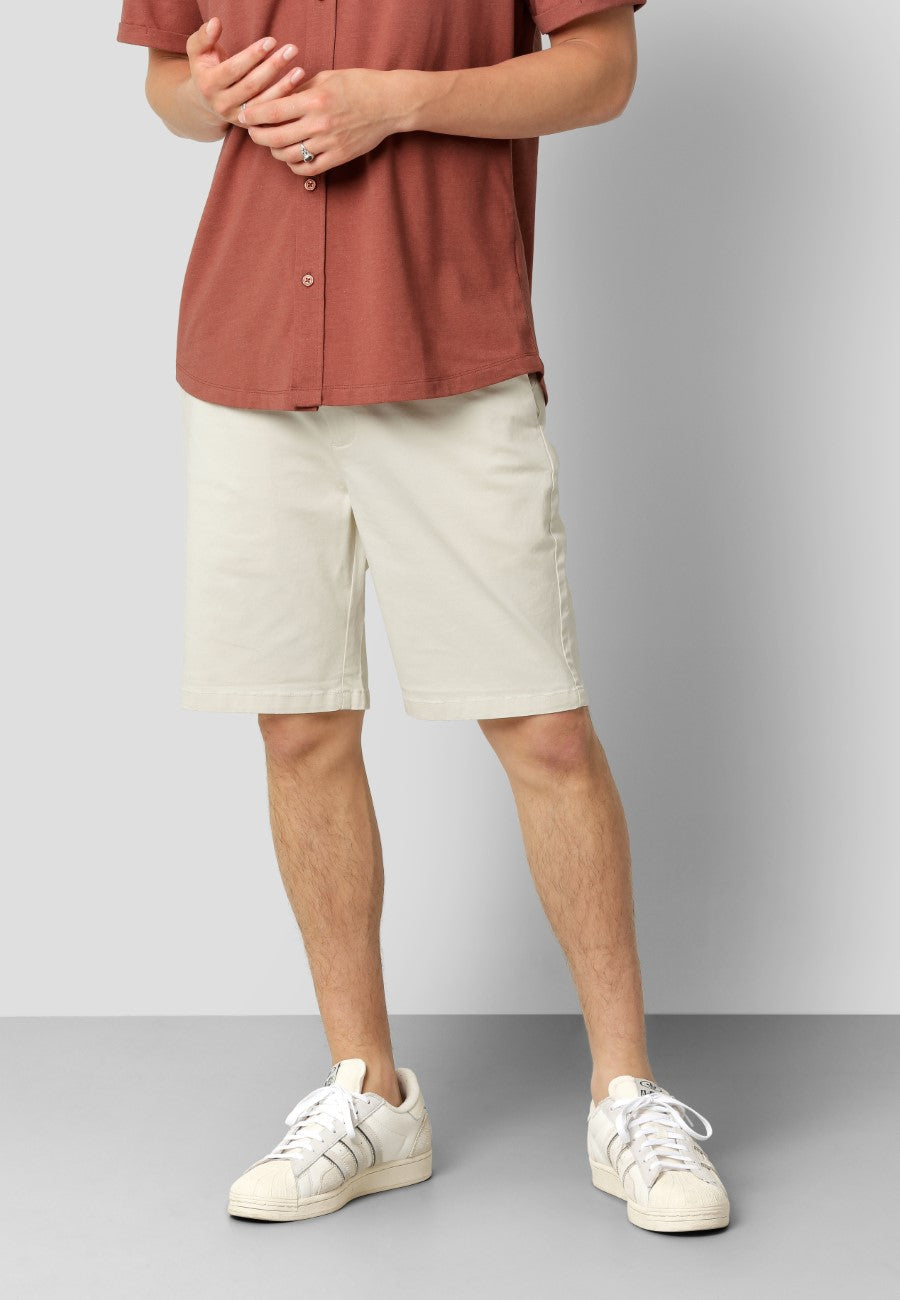 clean-cut-copenhagen-milano-chino-shorts-ecru-stretch image 2
