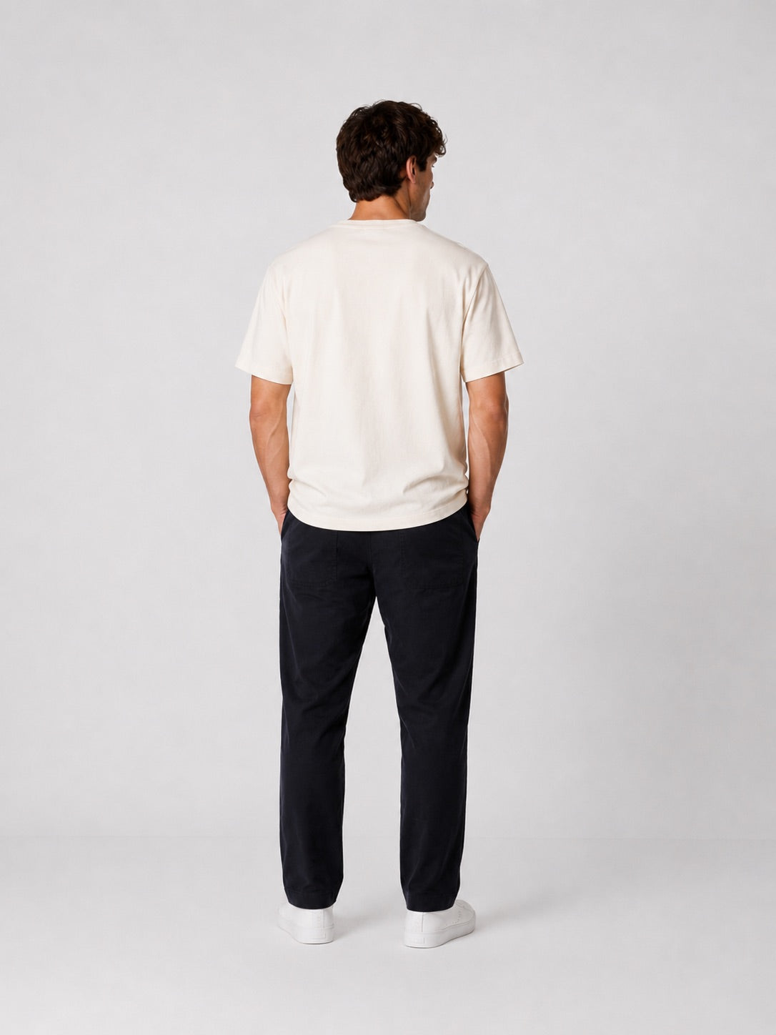 clean-cut-copenhagen-enzo-grandad-t-shirt-ecru-melange image 4