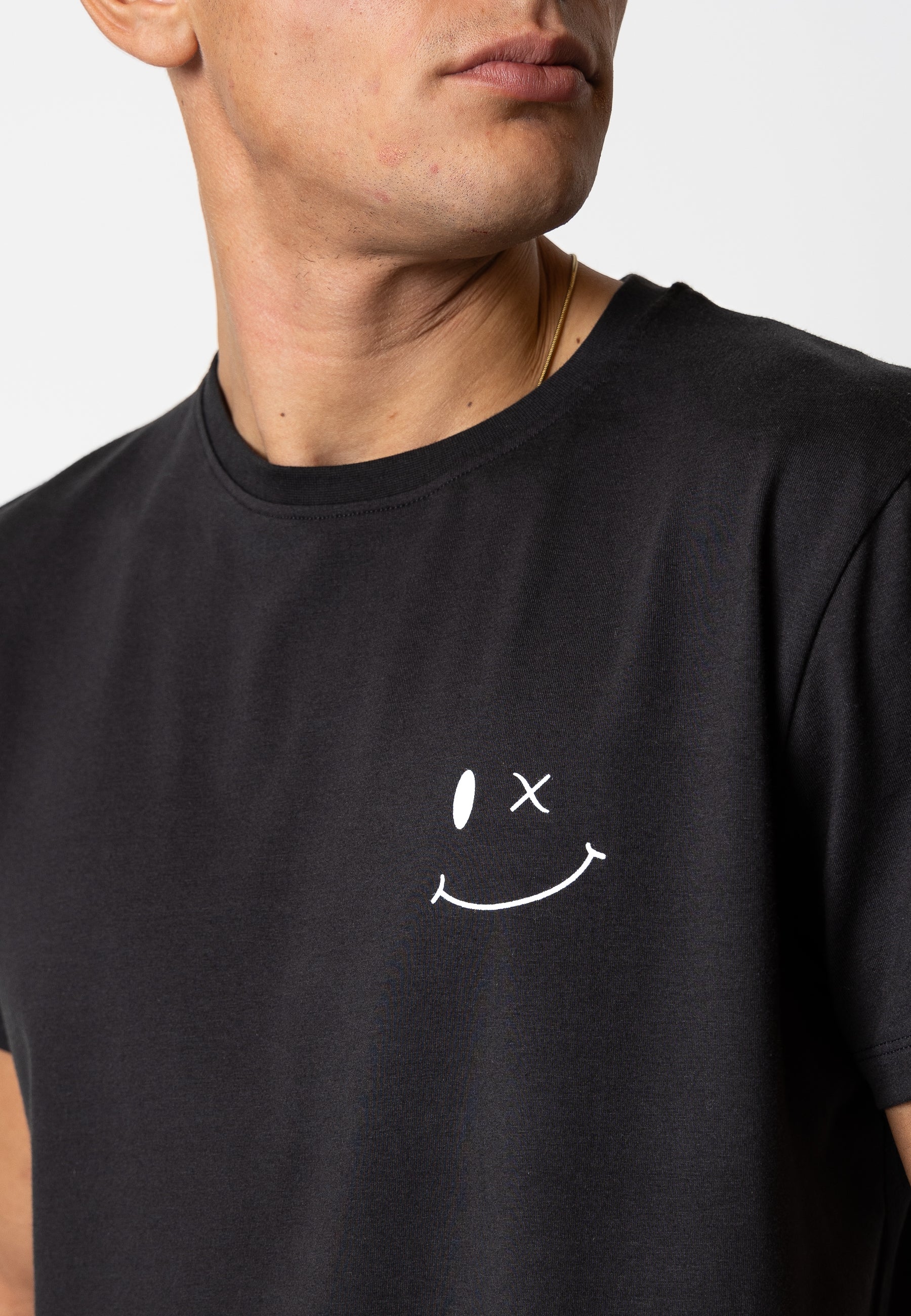 clean-cut-copenhagen-patrick-t-shirt-herren-schwarz-bio-baumwolle image 4