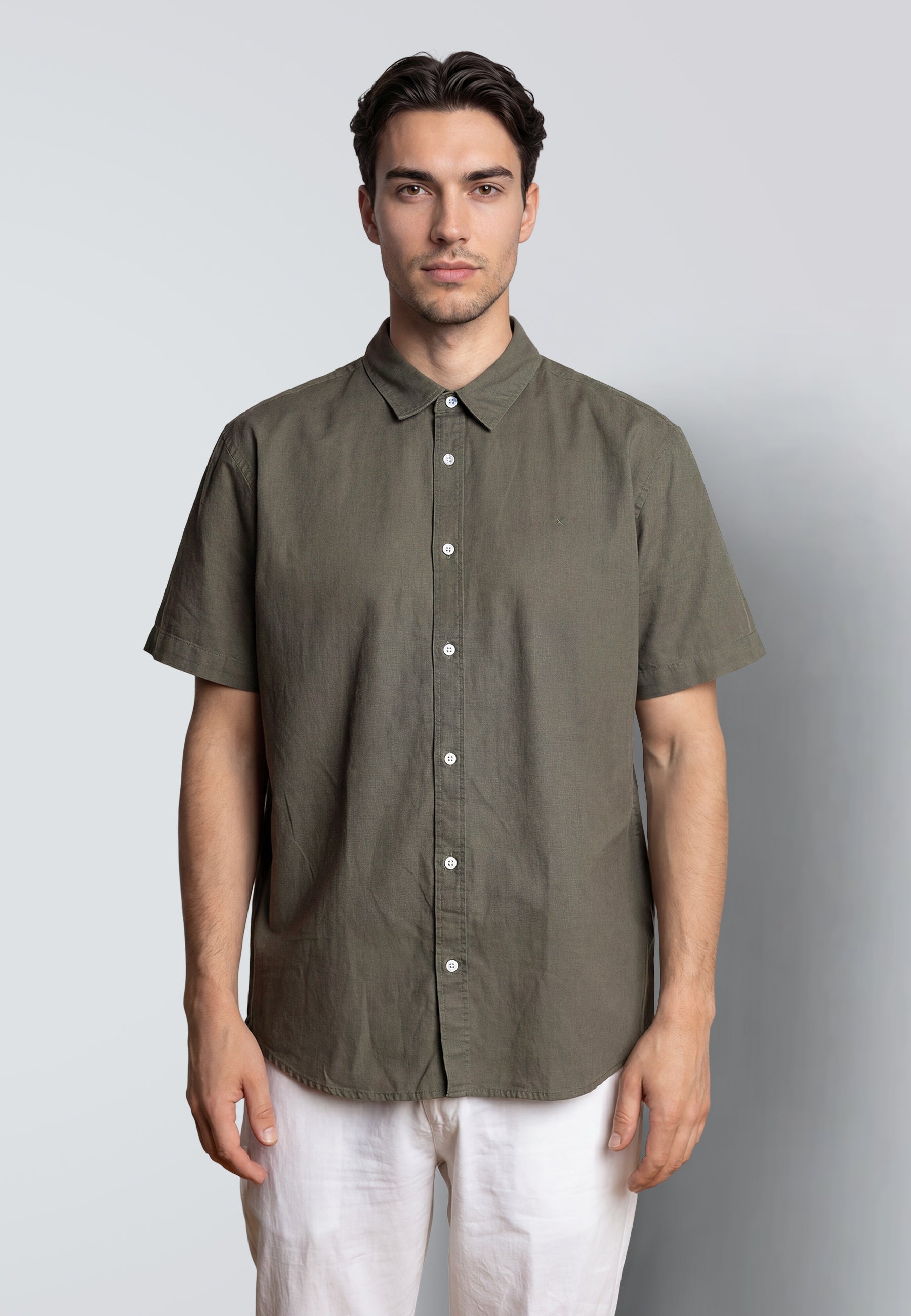 clean-cut-copenhagen-luca-kurzarm-hemd-army-herren-sommer image 2